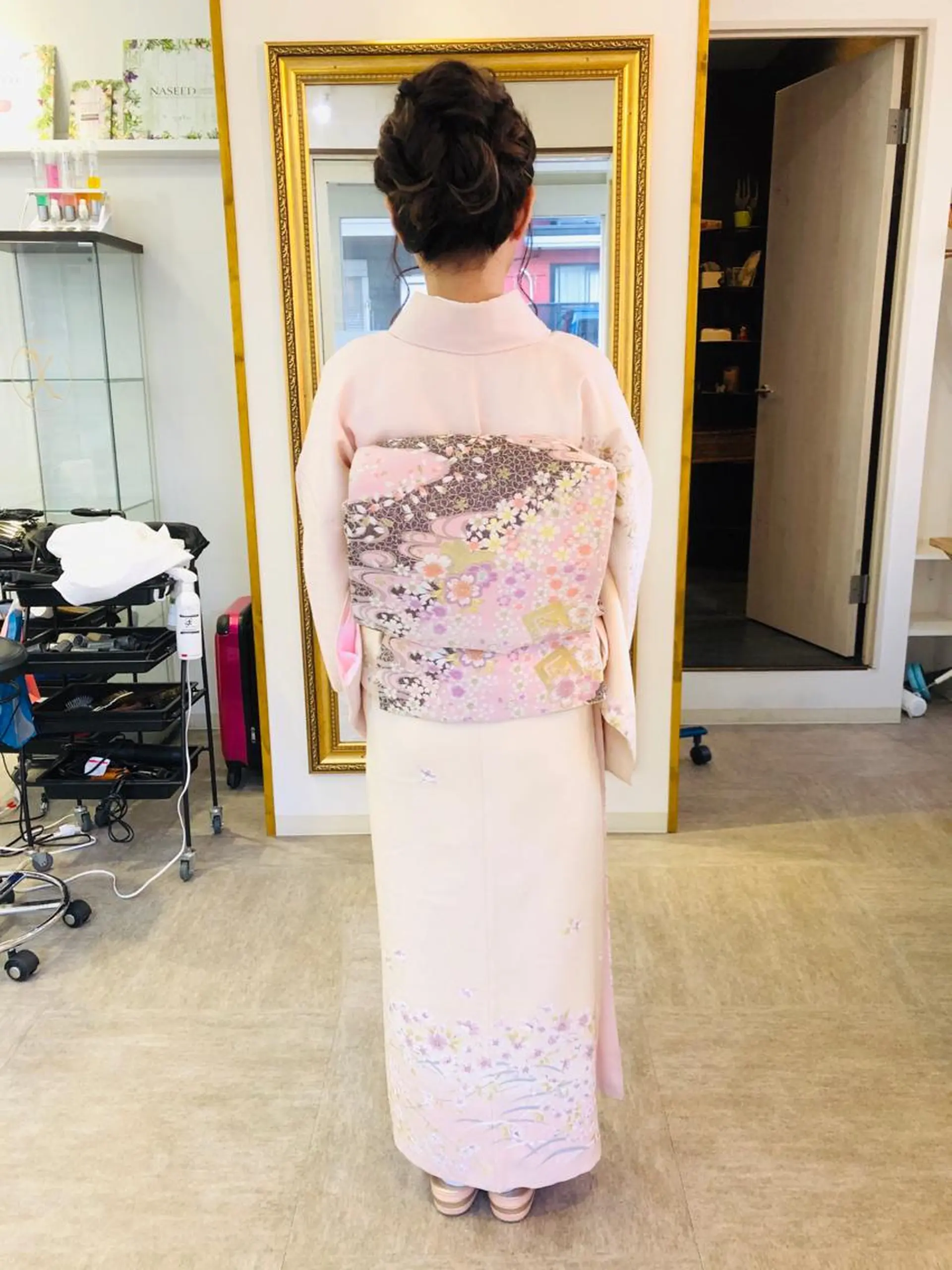 ロング ヘアアレンジ 着付け ❤️カラーのアレルギー持ち必見❤️フリーランス美容師UMi所属・色タイプ診断 ❤️Umi❤️のヘアスタイル