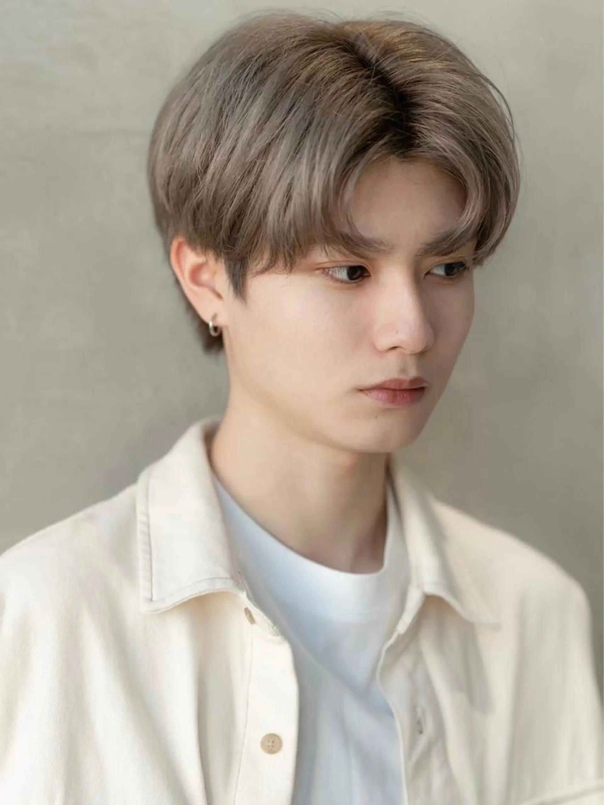 パーマ メンズ センターパート メンズパーマ ニュアンスパーマ RAF TOKYO所属・10月限定モニター 髪質改善美髪矯正のヘアスタイル