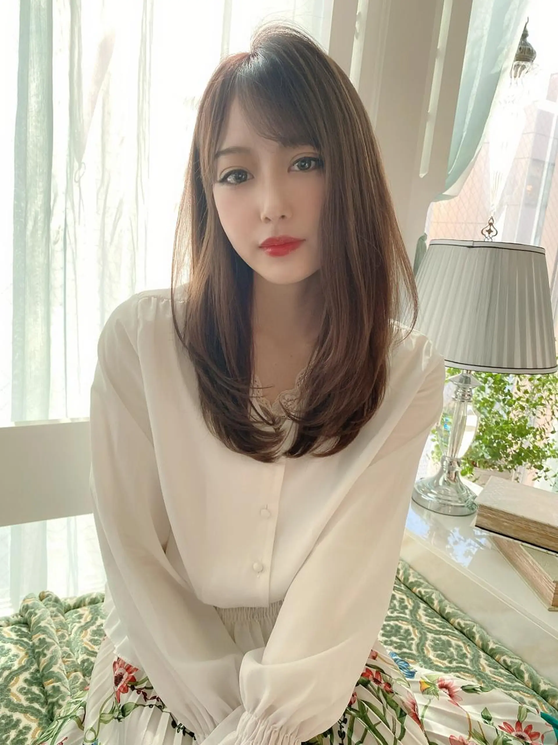 ミディアム 似合わせカット クリスマス カット ヘアカラー トリートメント 代表山口ひな 髪質改善のプロのヘアスタイル