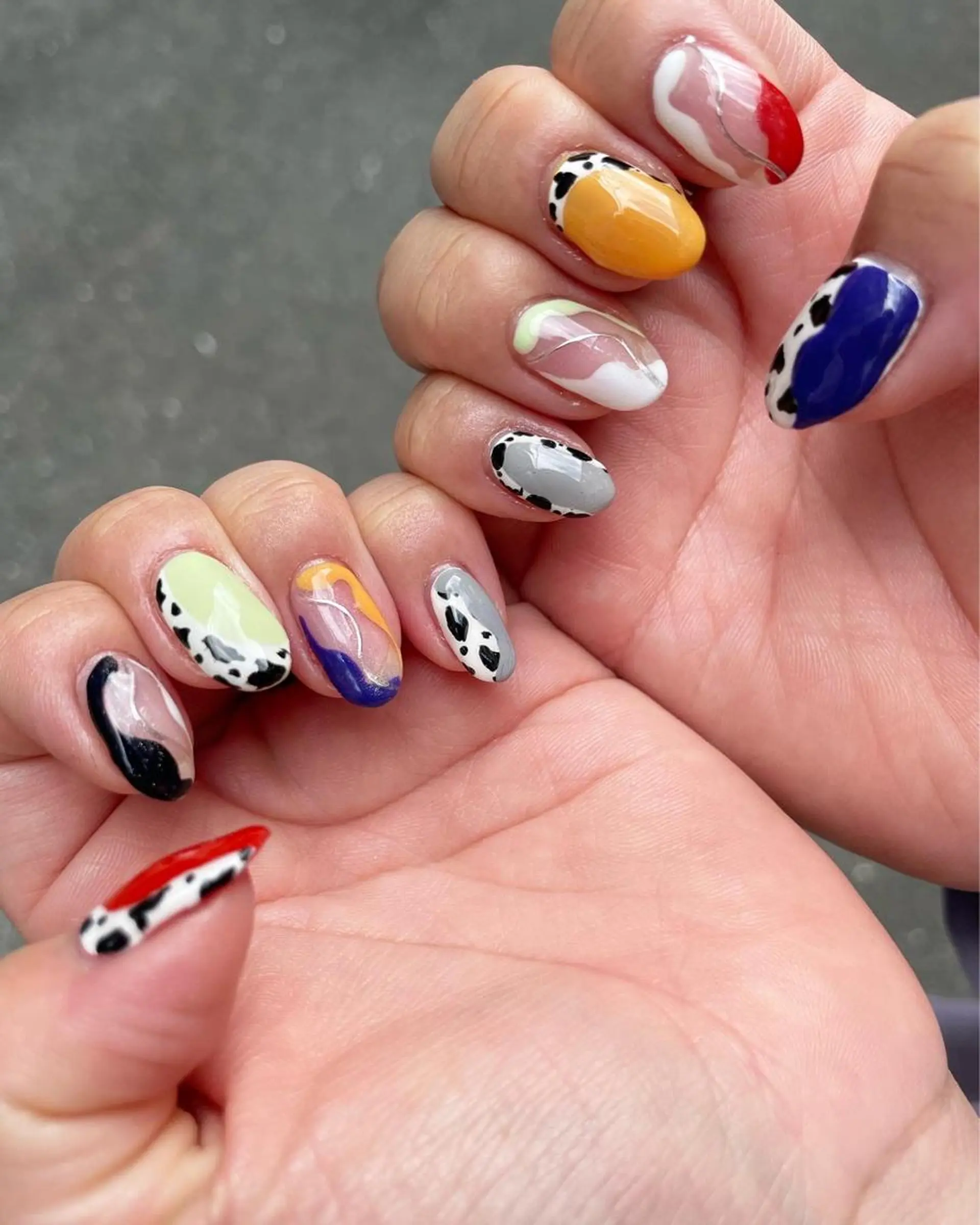 ネイル nail.gorin所属・吉村 優子のネイルデザイン