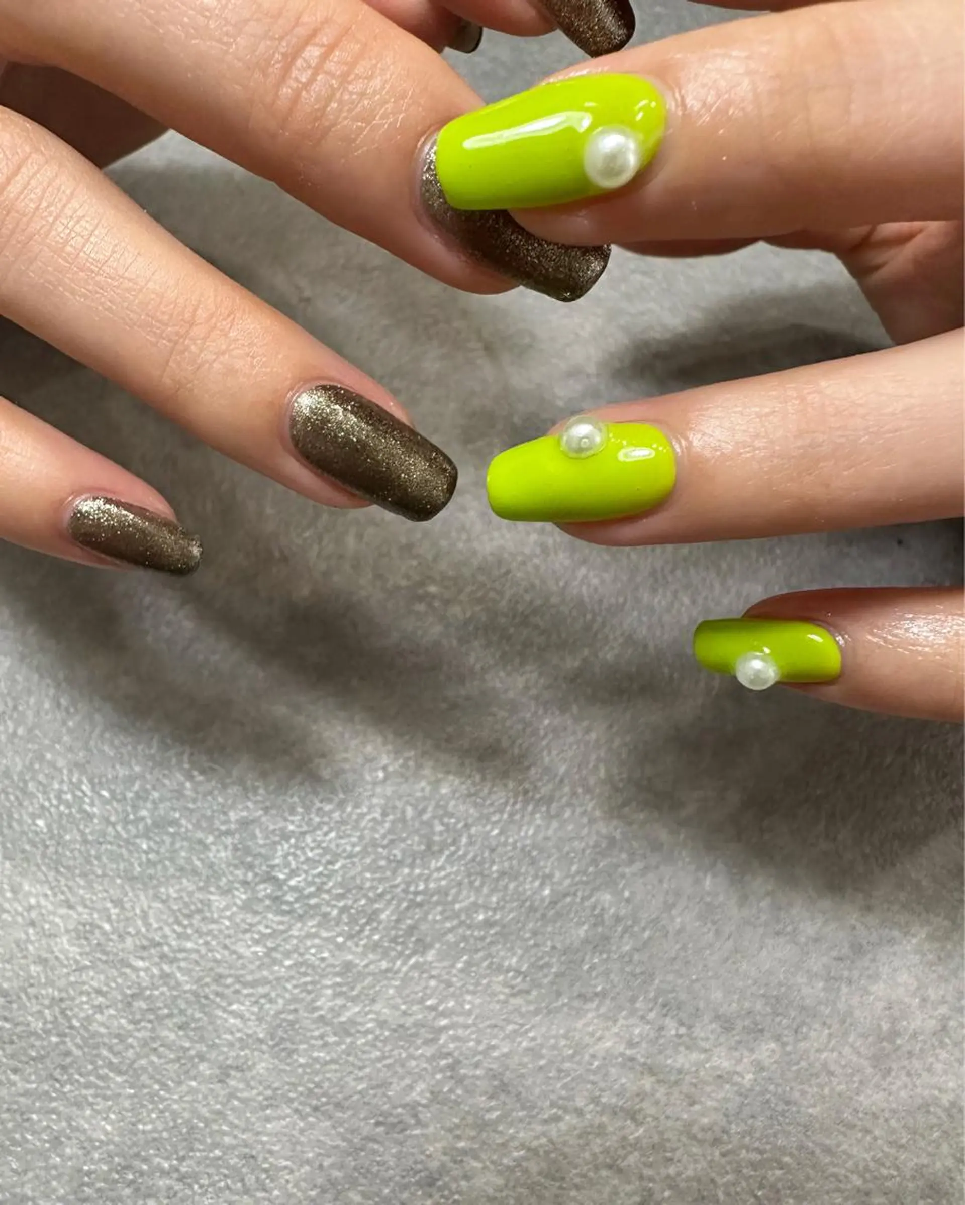 ネイル ハンドネイル フットネイル kiii.__ ✴︎*のネイルデザイン