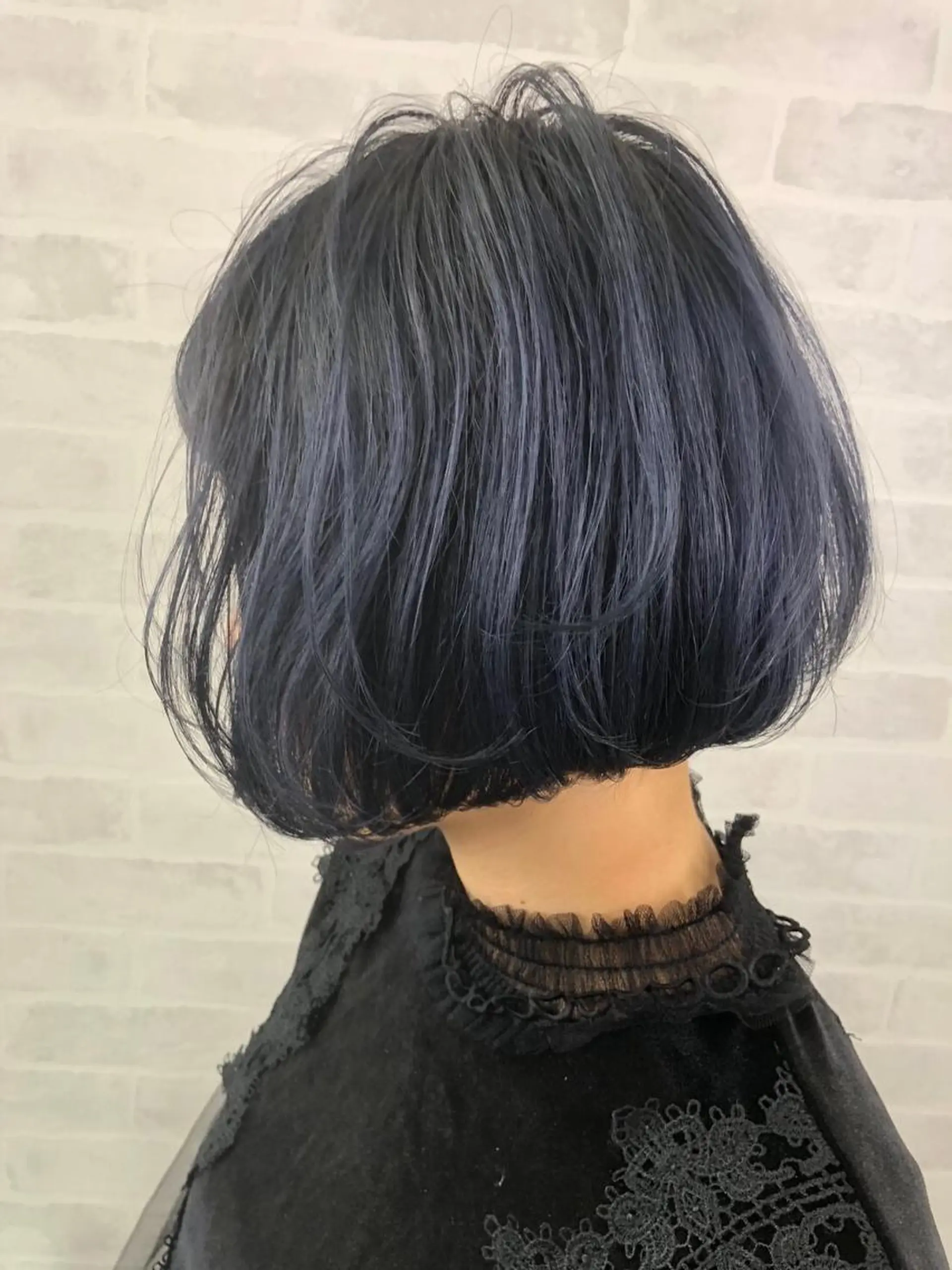 カラー デザインカラー Lienのヘアスタイル