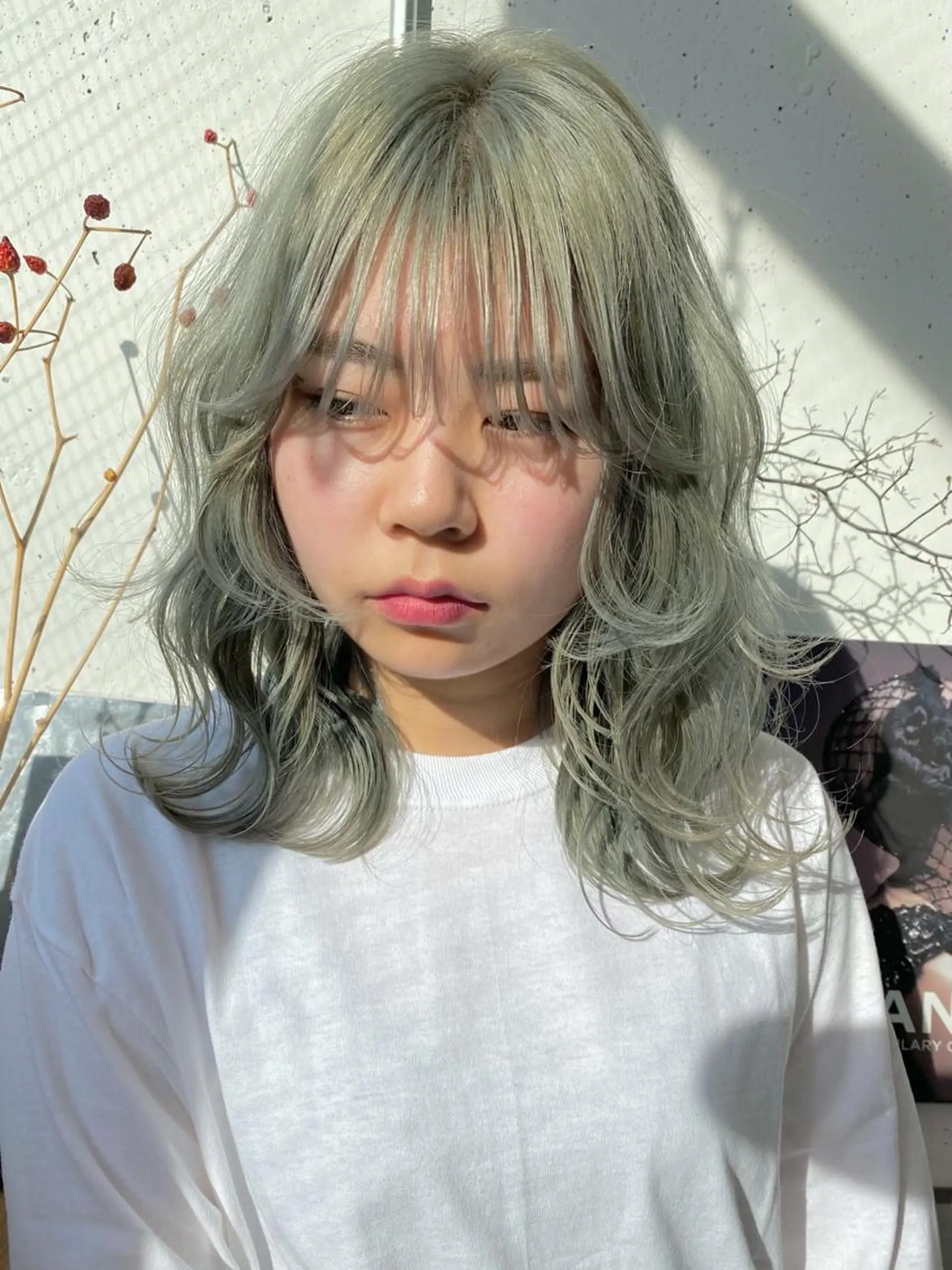 ミディアム カラー ブルーカラー Piaコータロー ハイトーン&‪ボブのヘアスタイル