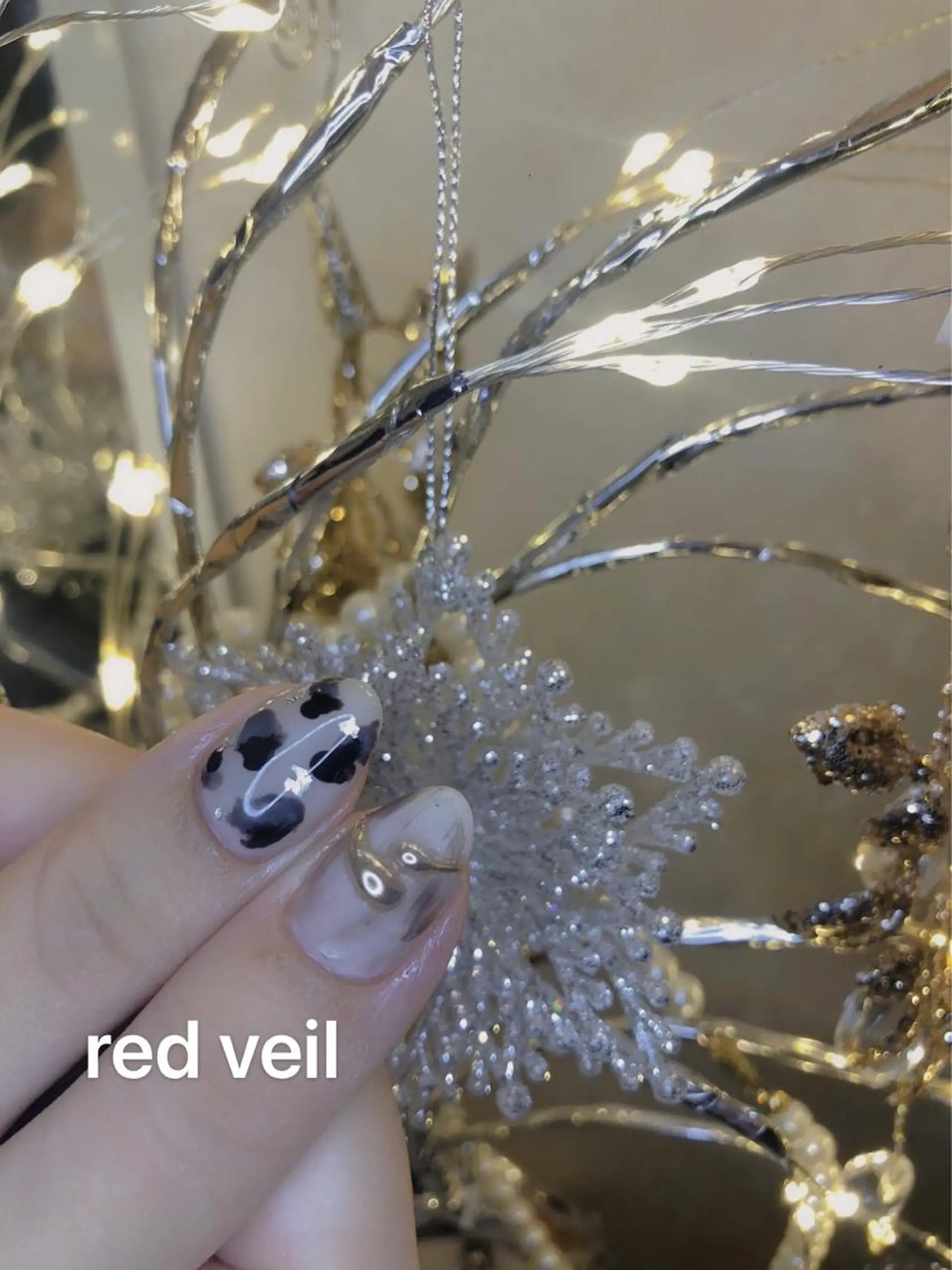 ミディアム ネイル 長さ出し専門 nynaのネイルデザイン