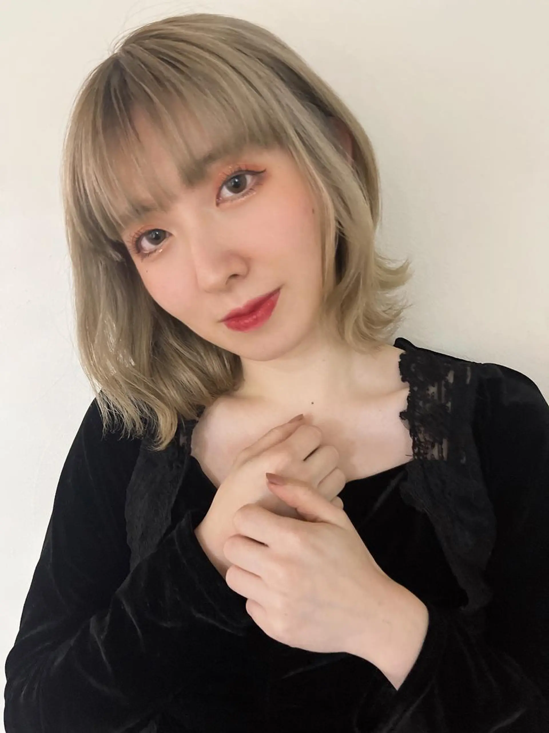 ミディアム カラー 顔まわりレイヤー/ bob及川亜沙美のヘアスタイル