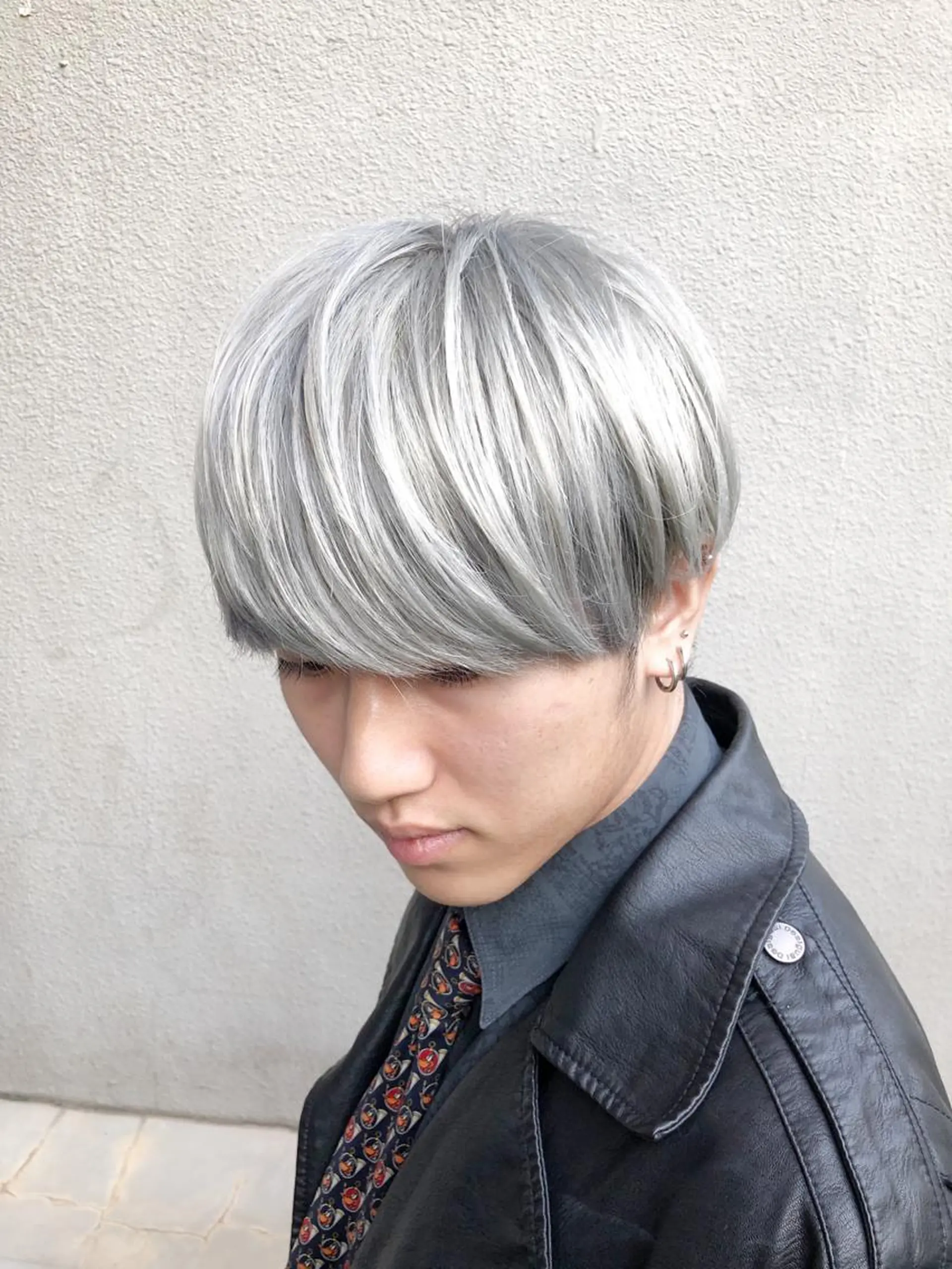 ショート 圧倒的美髪ストレート ツダケイタロウのヘアスタイル