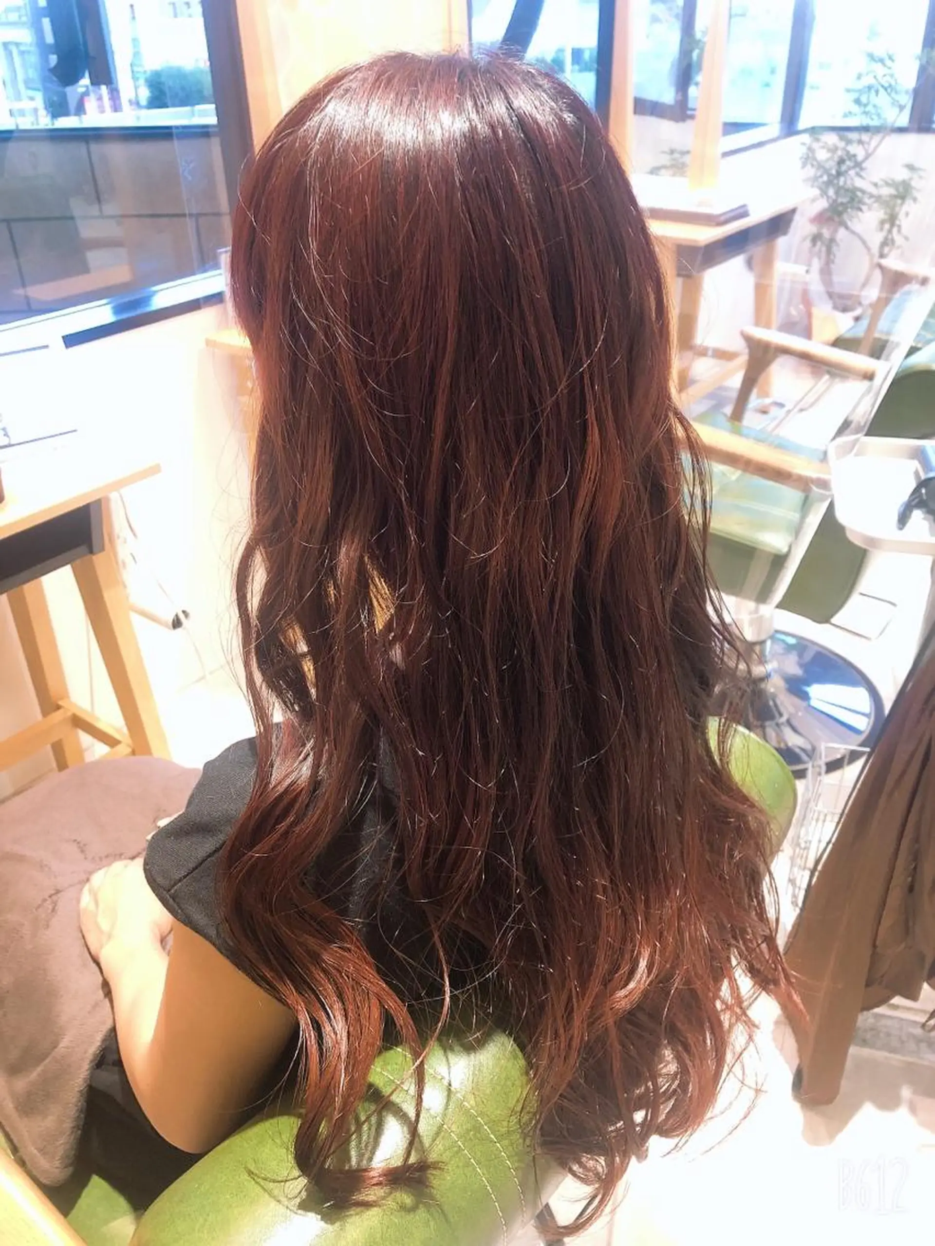 ロング カラー ブリーチ ブリーチなしカラー EARTH志木/佐藤 氷河のヘアスタイル