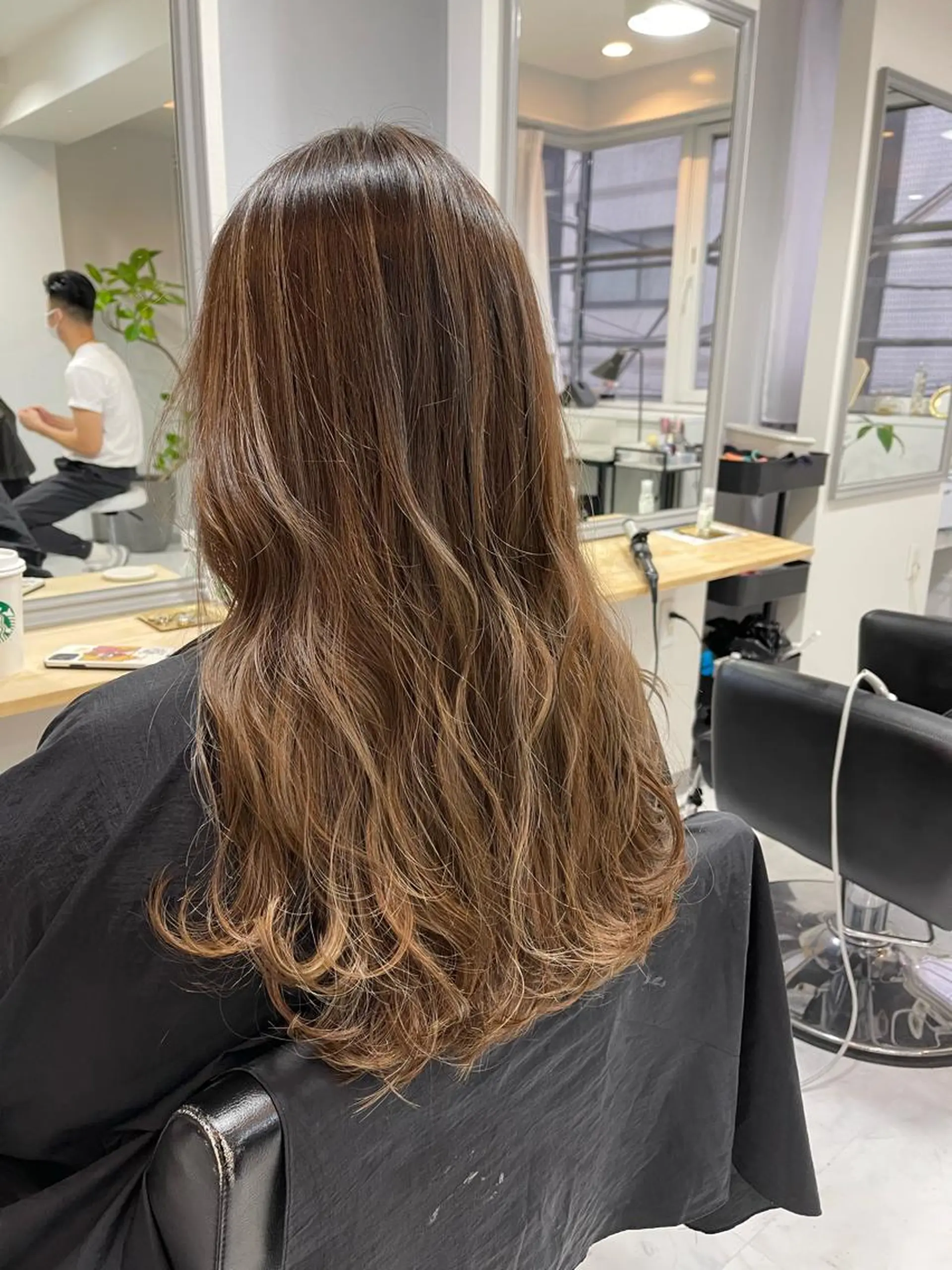 ロング カラー ハイライトカラー ハイライト 🌈髪質改善カラーの 🌈坂本侑樹のヘアスタイル