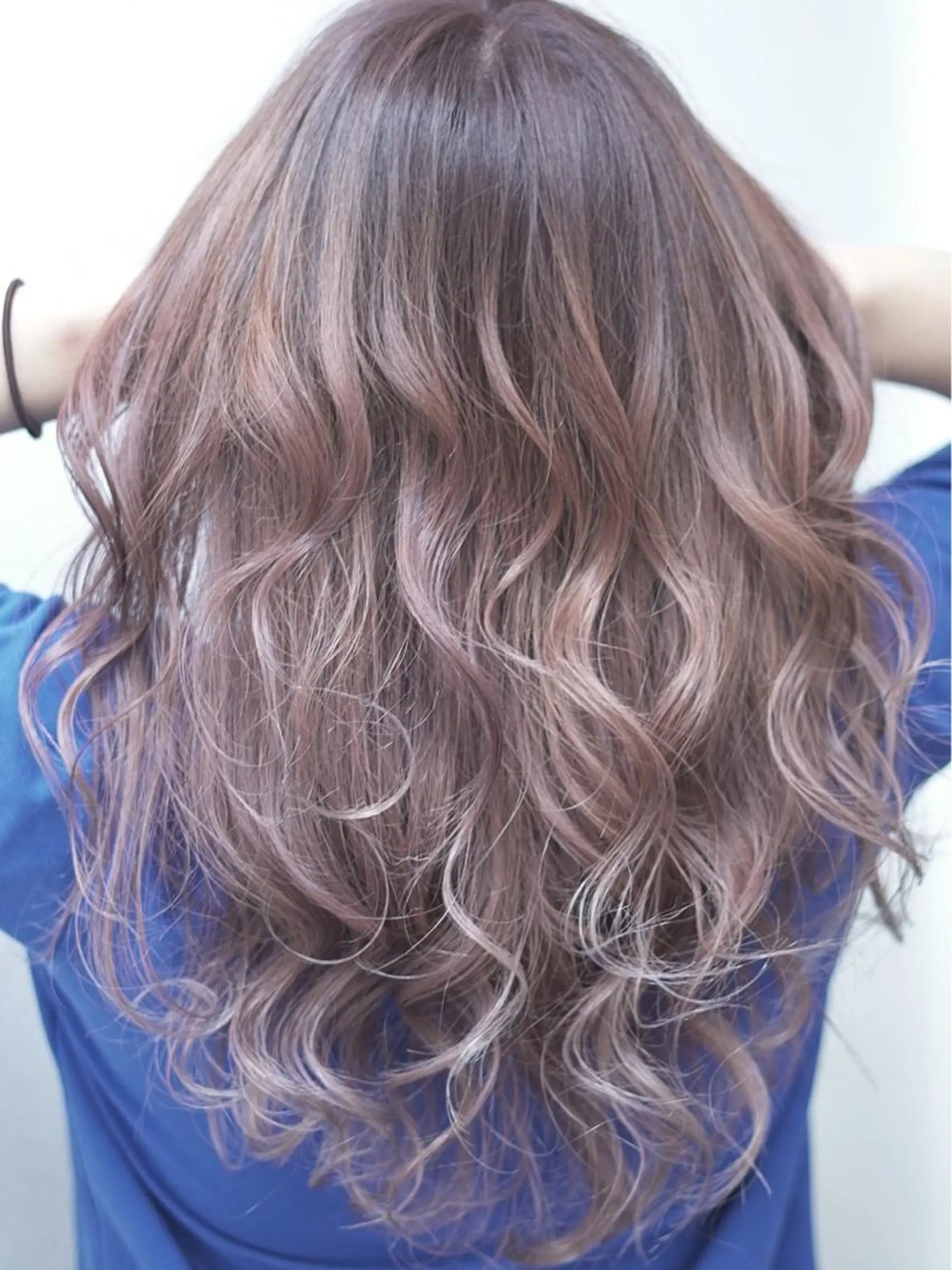 ロング カラー ヘアカラー トリートメント Crystal 船橋のヘアスタイル