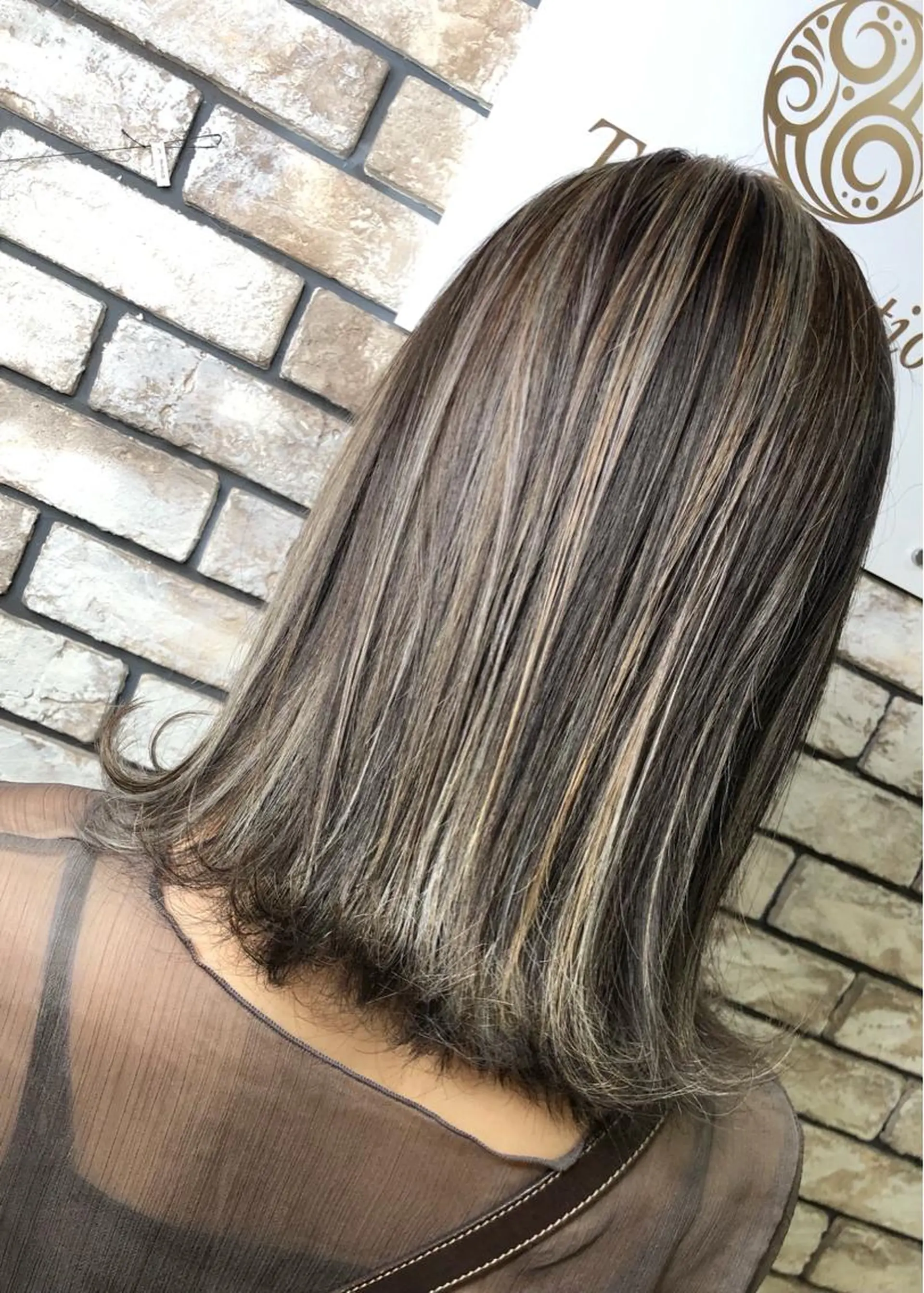 ミディアム カラー ハイトーン/韓国風 🤍Nacchi🐈のマツエク・マツパデザイン