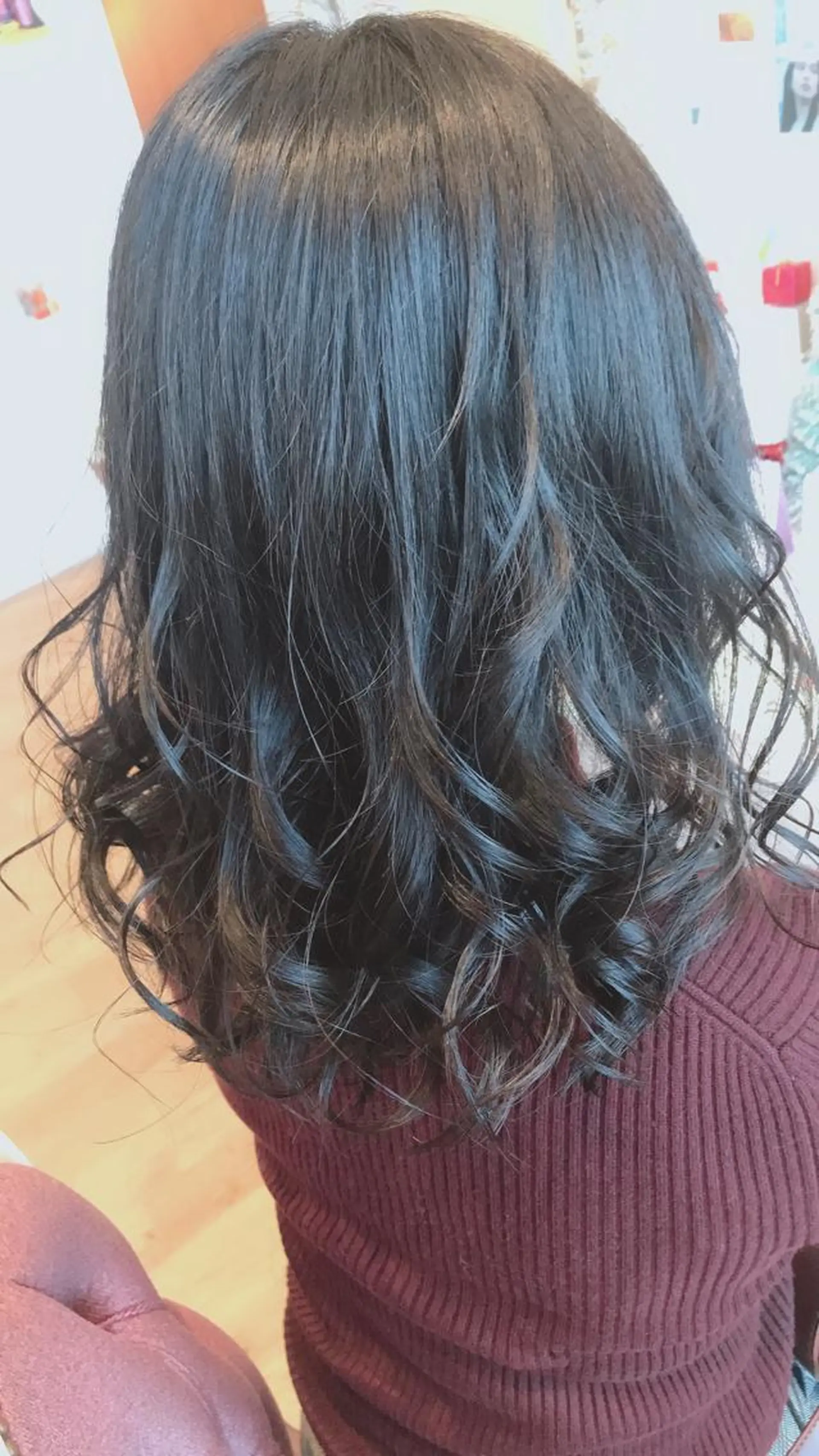 セミロング 山本 咲貴のヘアスタイル