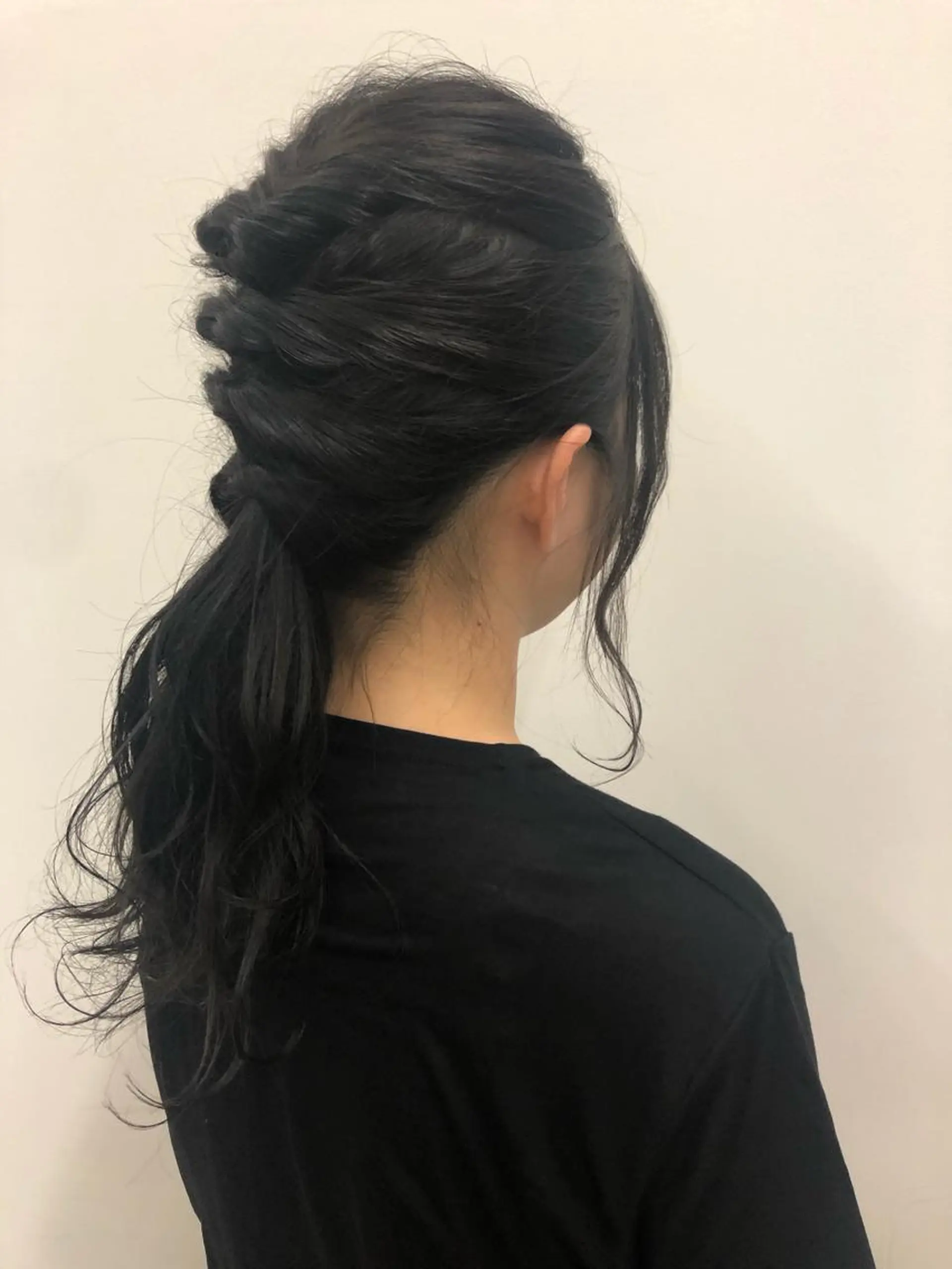 ロング ヘアアレンジ brisa所属・迎 凪紗のヘアスタイル