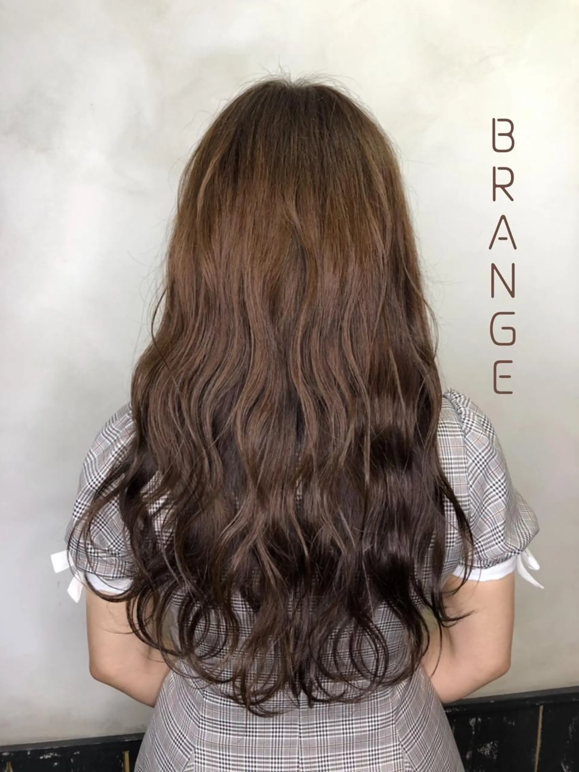 ロング カラー パーマ 透明感カラー イルミナカラー トリートメント 美髪矯正 🌈髪質改善 山下のヘアスタイル