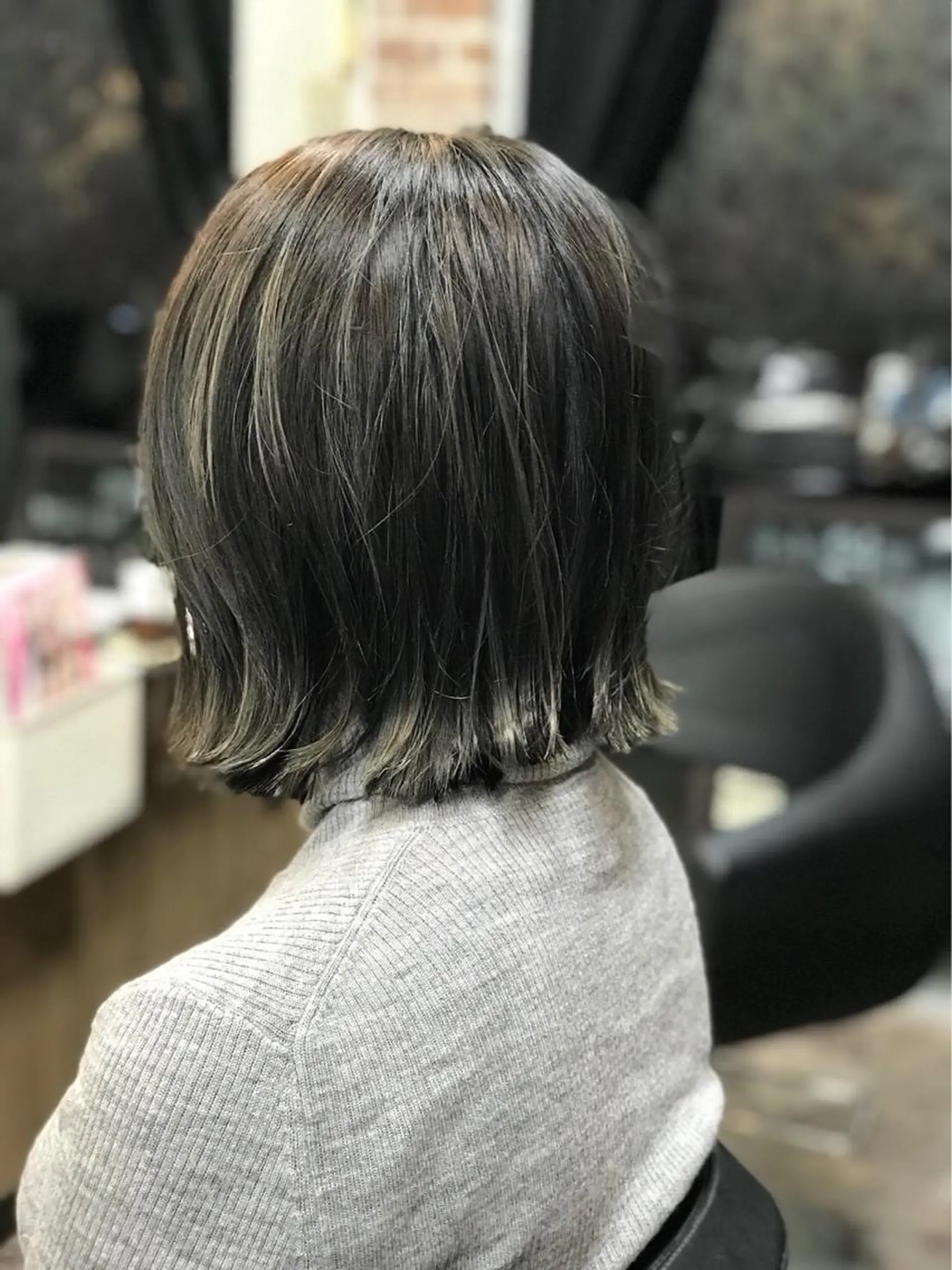 ミディアム カラー 透明感カラー カット ヘアカラー ヘアサロンオスカー 岸和田蛸地蔵店のヘアスタイル