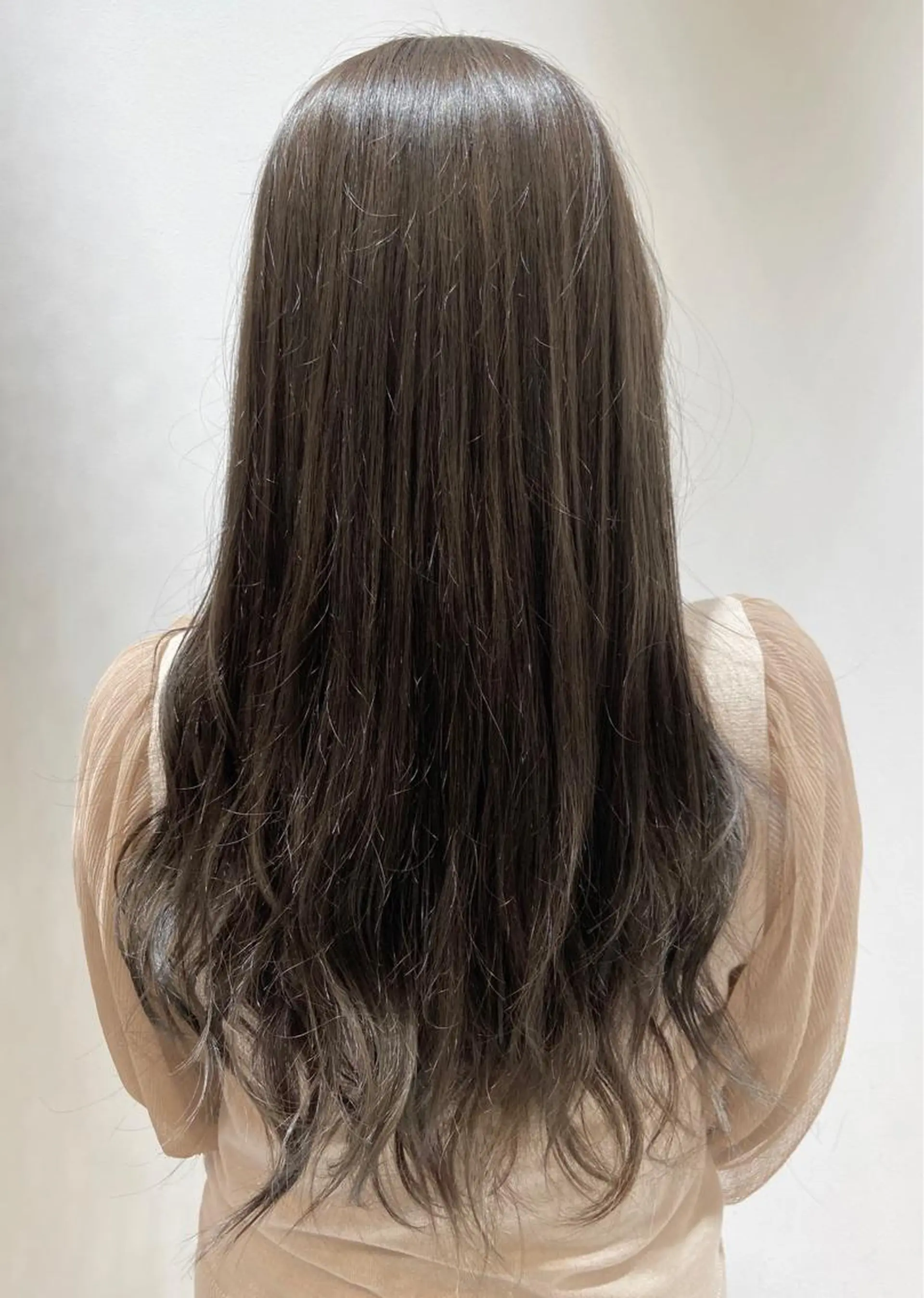 ロング カラー ヘアカラー 🐺ウルフ/レイヤー 似合わせ‎🤍沙羅のヘアスタイル