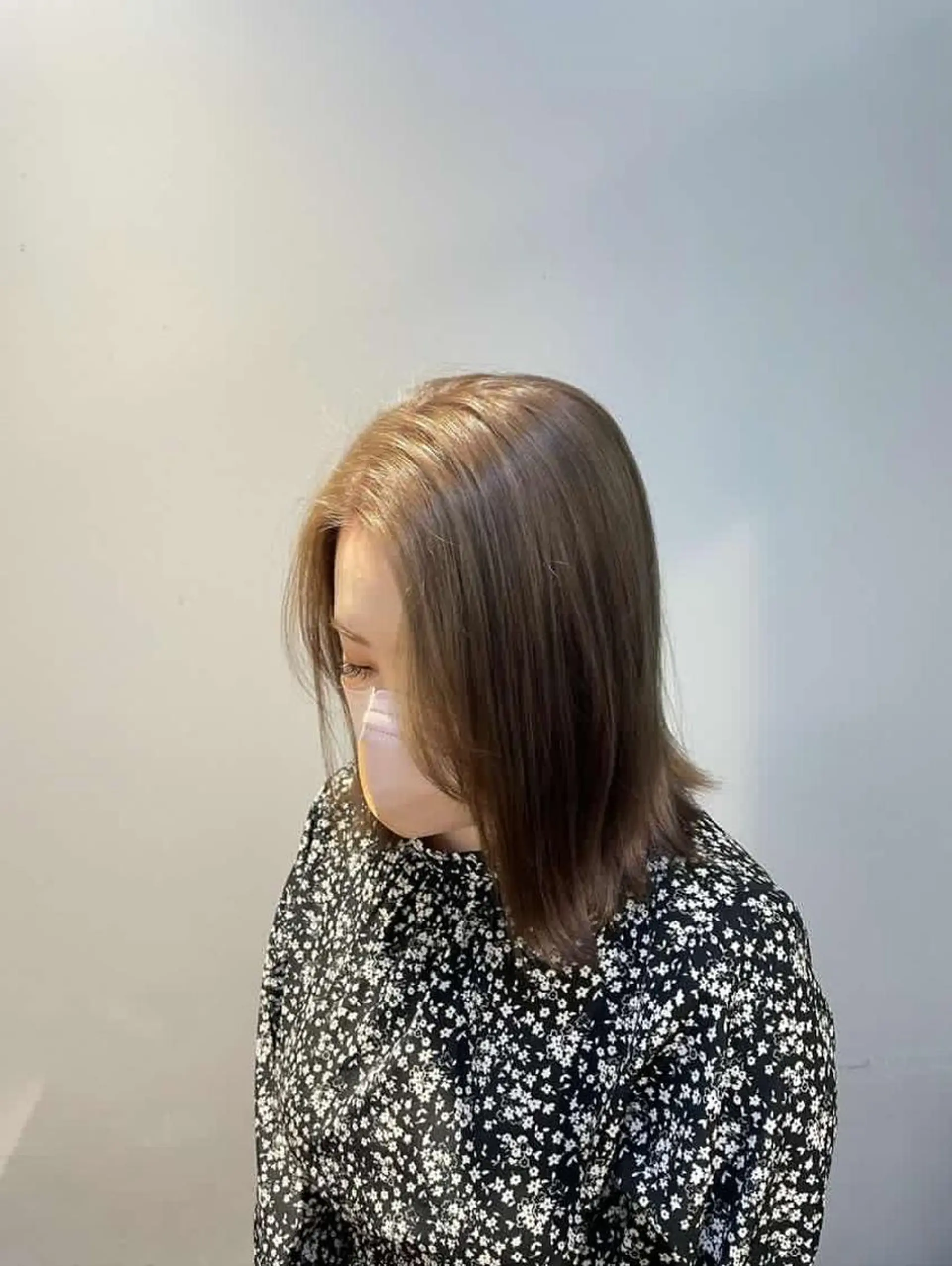 ミディアム 石田 成美のヘアスタイル