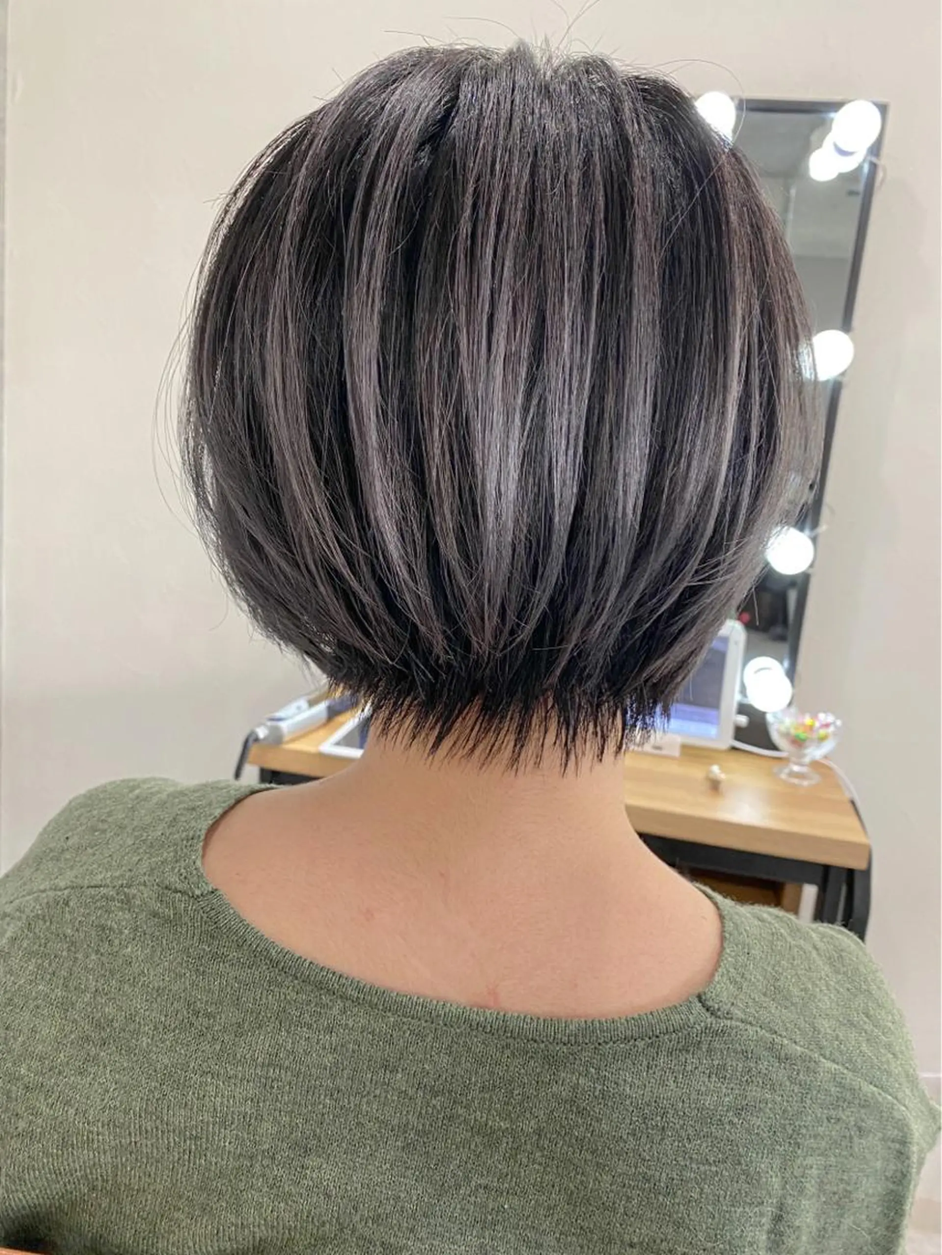 ショート ショートヘア ヘアカラー カラー🌈/カット /栄/misa👻のヘアスタイル