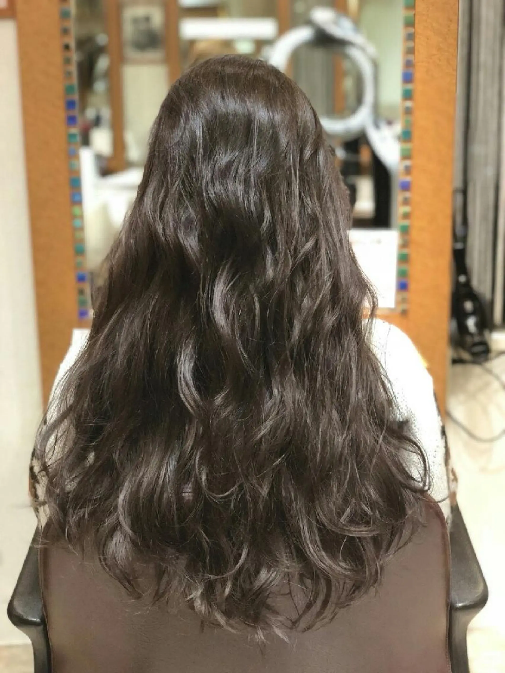ロング カラー ハイライトカラー ラベンダーカラー ハイライト 100%髪質改善特化 TRUNSのヘアスタイル