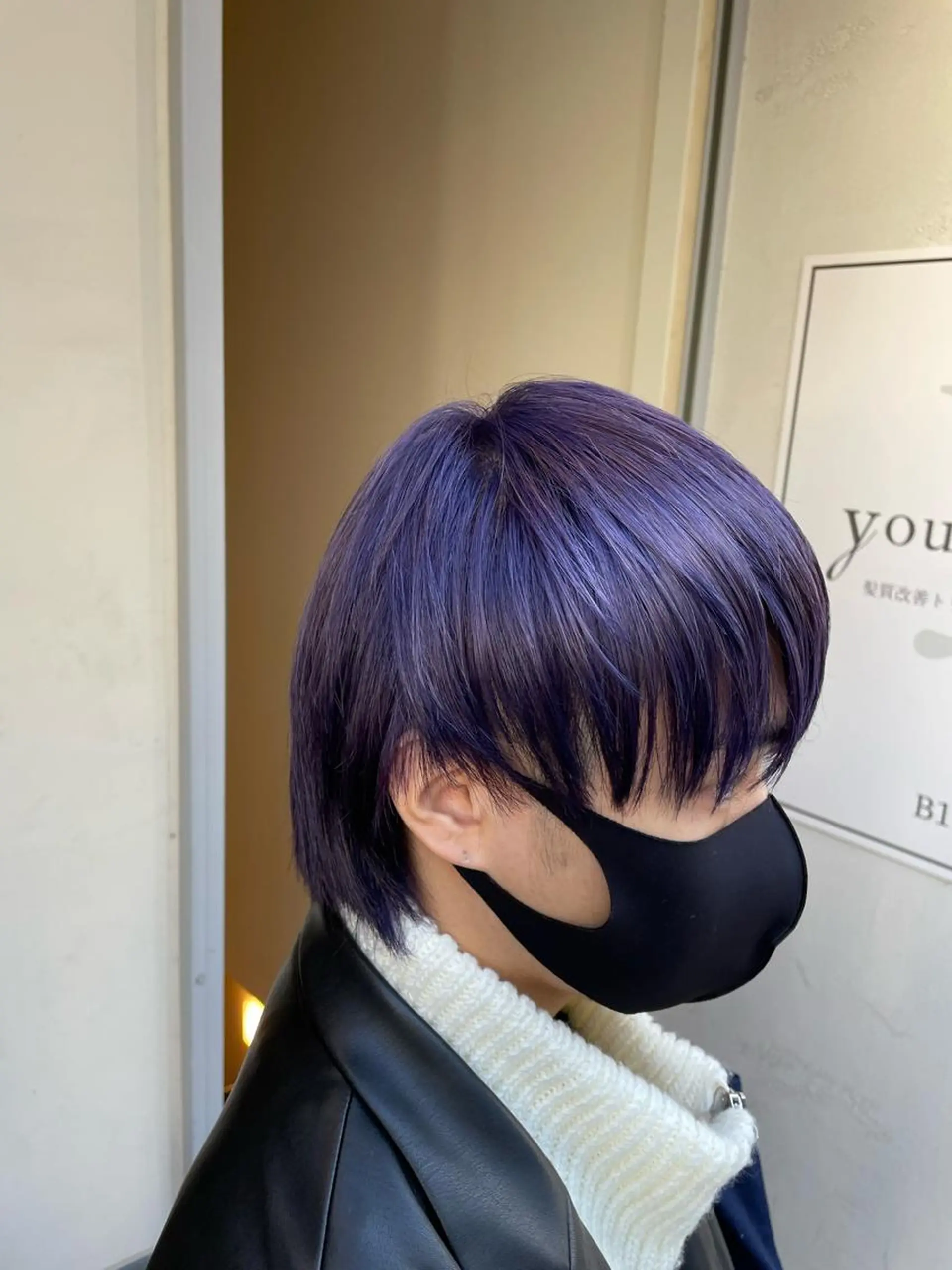 カラー メンズ メンズハイトーン マッシュウルフ マッシュ メンズウルフカット ハイトーンカラー youres hair所属・⭐️日吉髪質改善⭐️ 北村綾梧のヘアスタイル