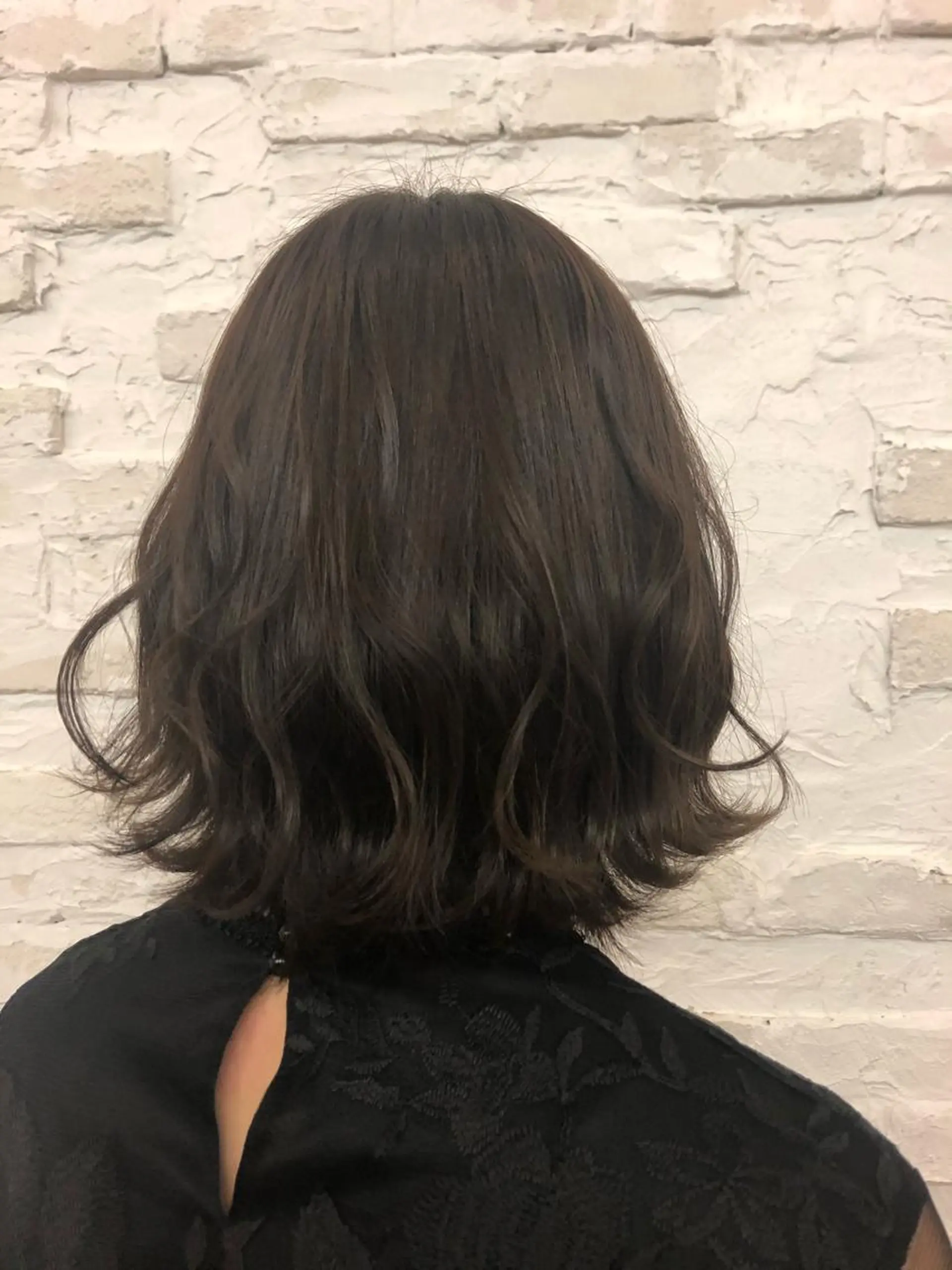 ショート カット ヘアカラー トリートメント 小見山 琴衣のヘアスタイル