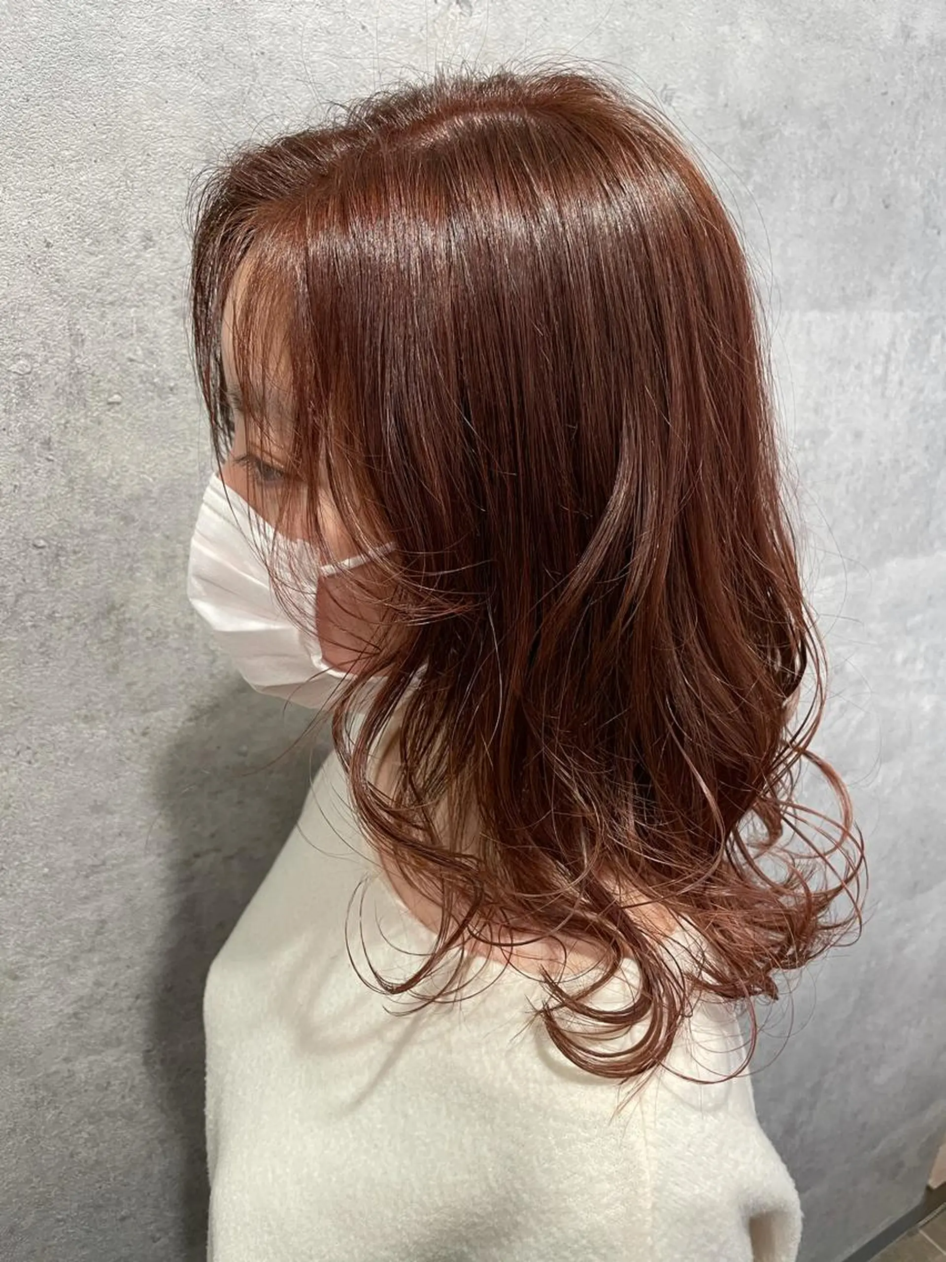 セミロング カラー 西 めぐみのヘアスタイル