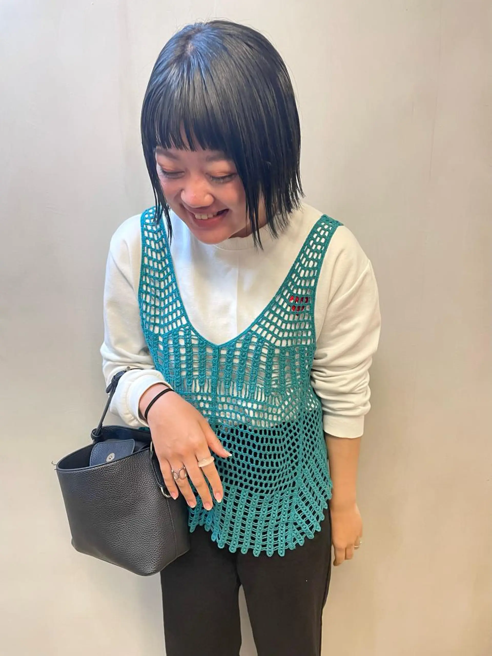 ミディアム カラー パーマ ヘアアレンジ メンズ キッズ ネイル マツエク・マツパ アイブロウ 黒髪 ブルーカラー ブルーブラック ブルー tatsumi/ボブ ウルフ/レイヤーのヘアスタイル