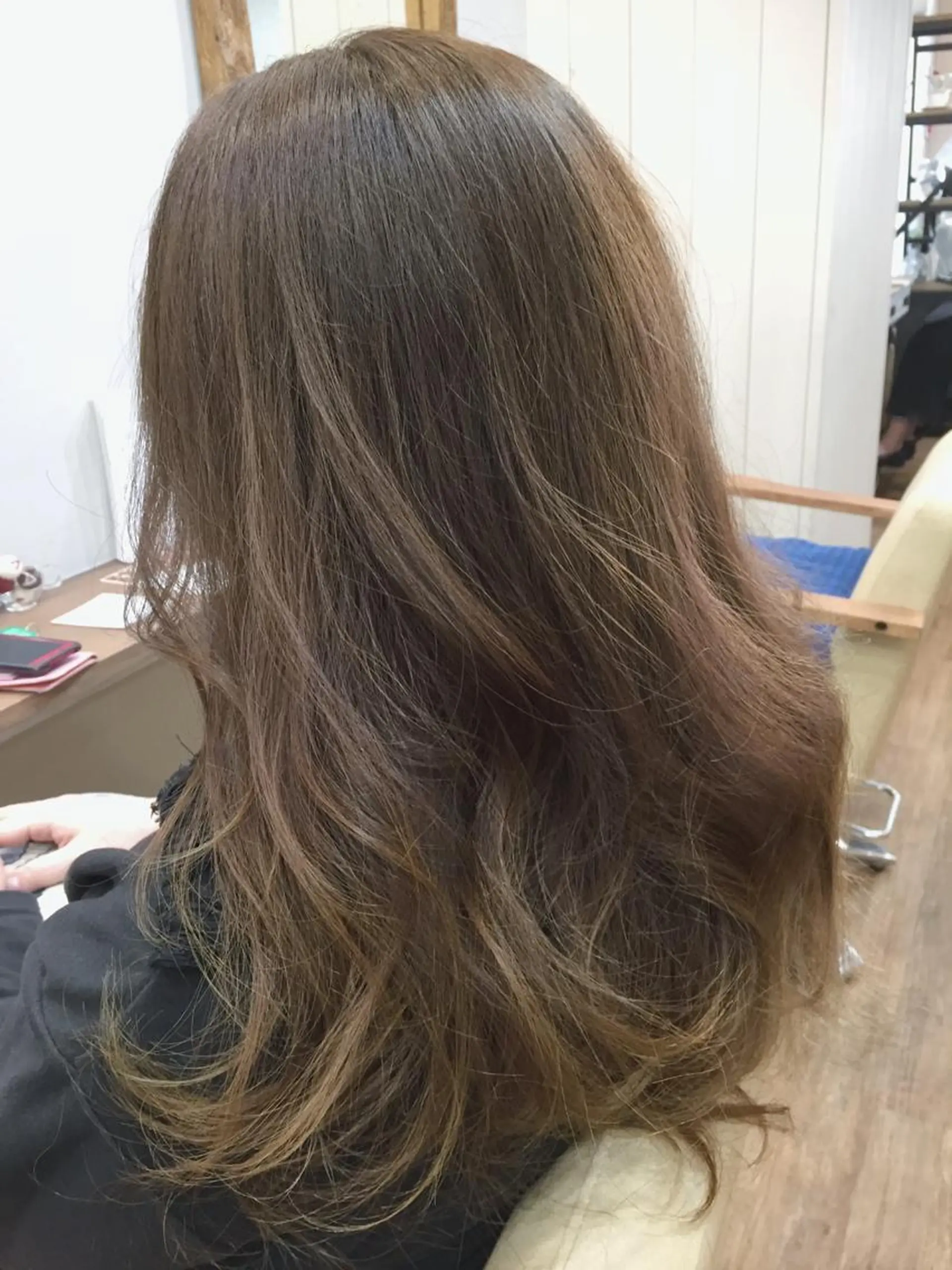 ロング カラー ヘアアレンジ アッシュ アッシュグレー ◇おの あすか◇のヘアスタイル