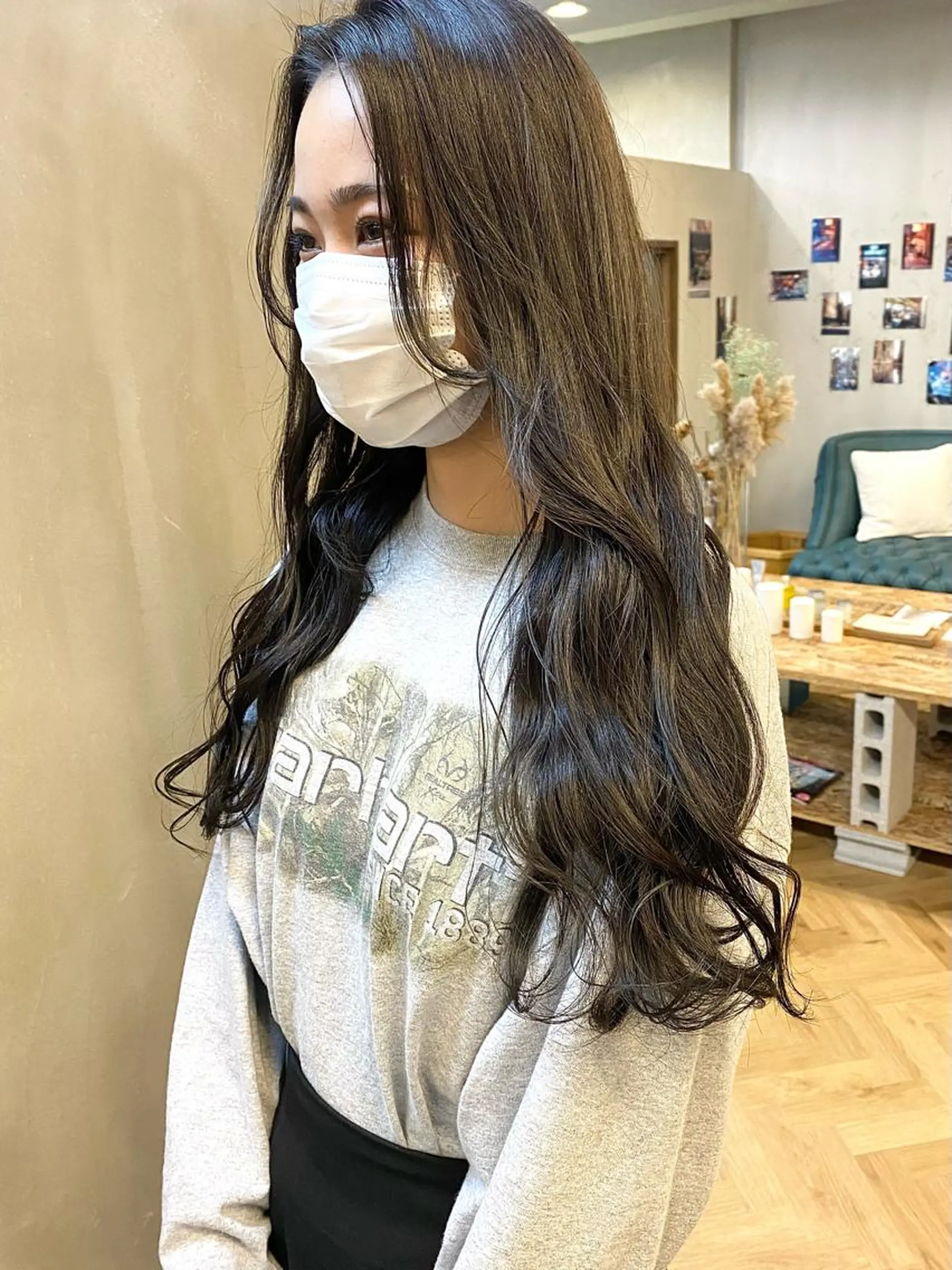 ロング カラー 黒髪 ブルーカラー ブルーブラック カット ヘアカラー トリートメント ハル🌸柔色/ ブリーチなし/艶髪のヘアスタイル