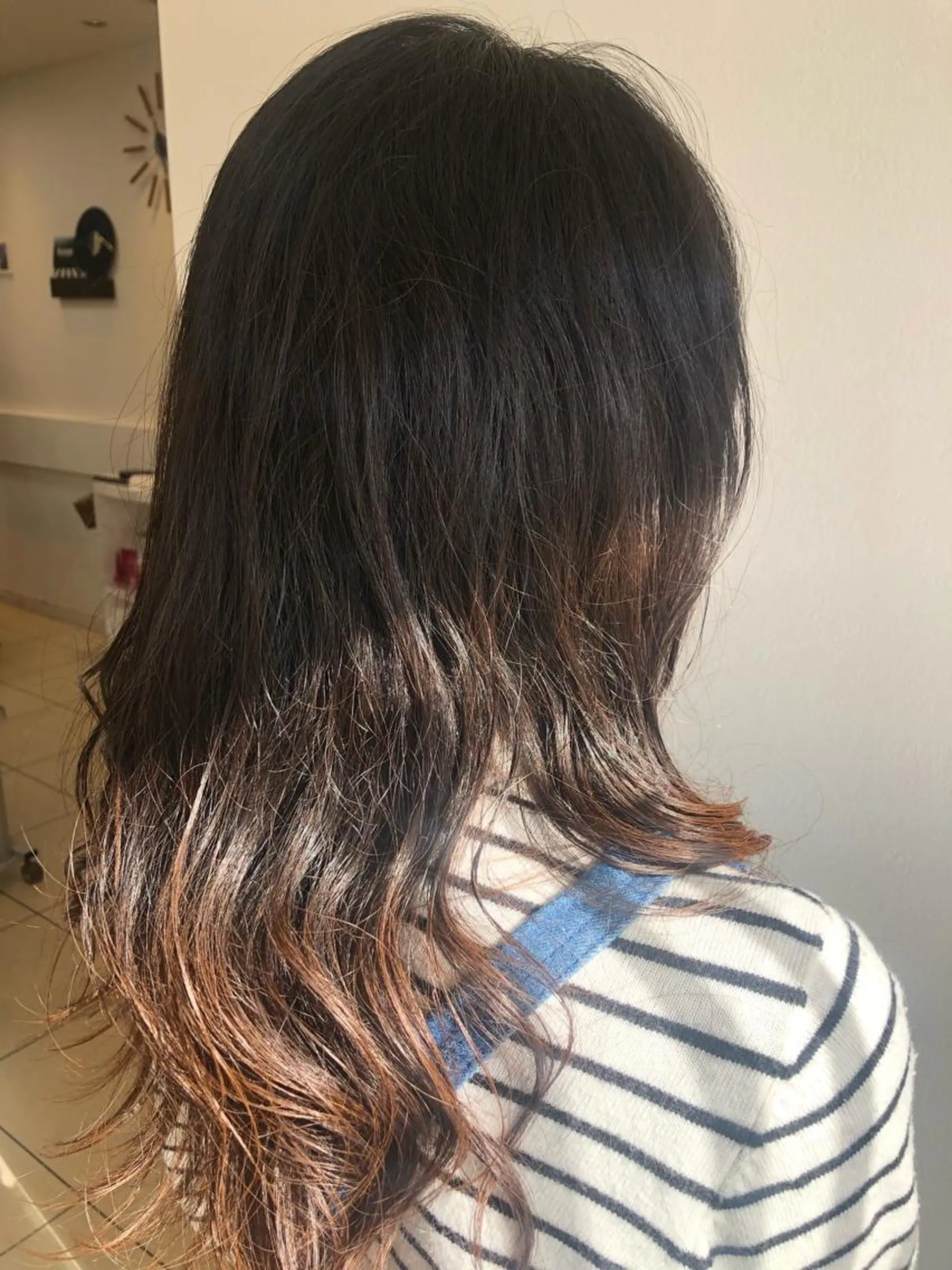 ロング うる艶レイヤーカット hinakoのヘアスタイル