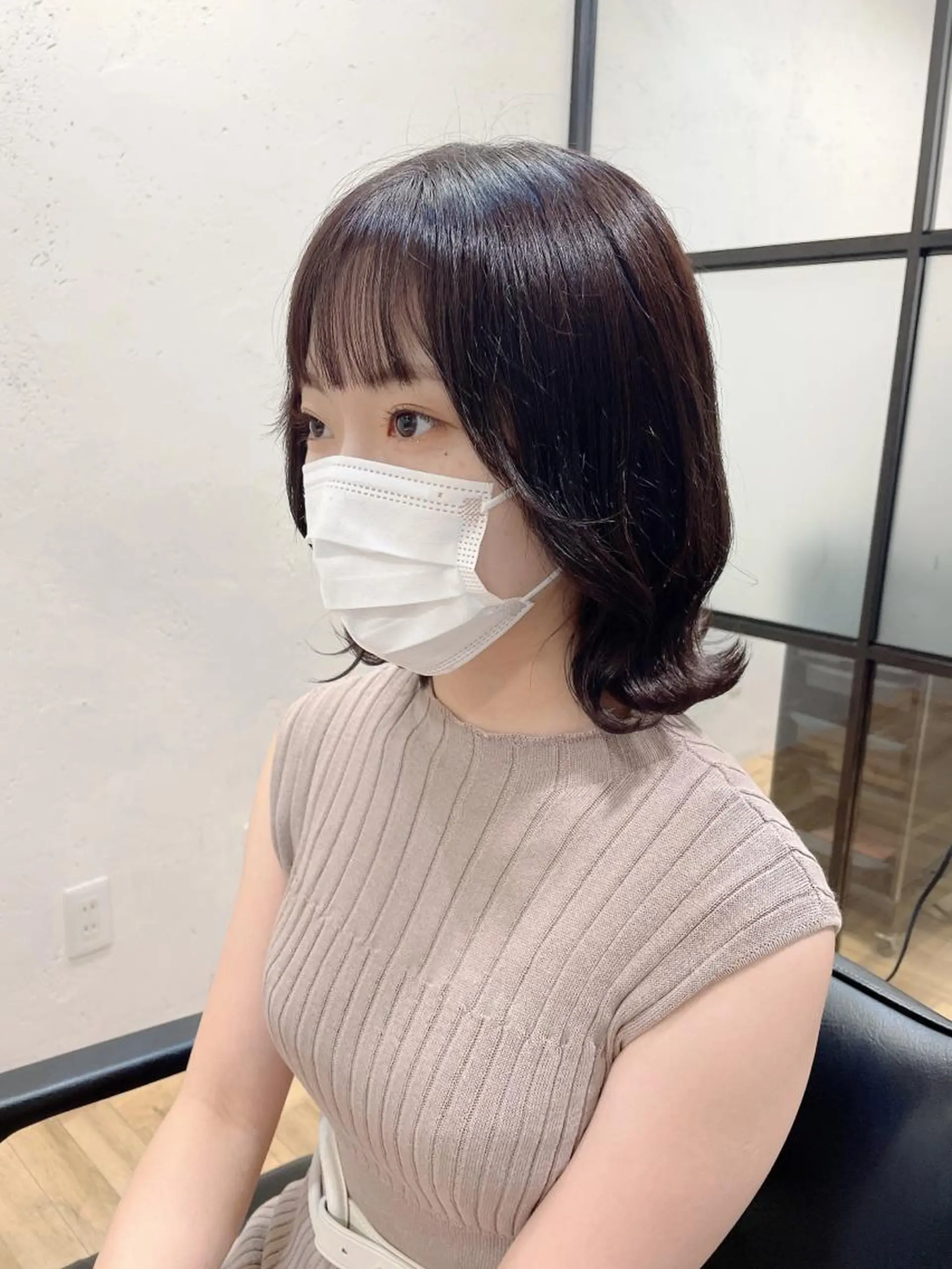 ショート カラー アッシュ 黒髪 ブリーチ ブルーカラー ブルーブラック ヘアカラー トリートメント オリーブカラー 特化　　kaiのヘアスタイル