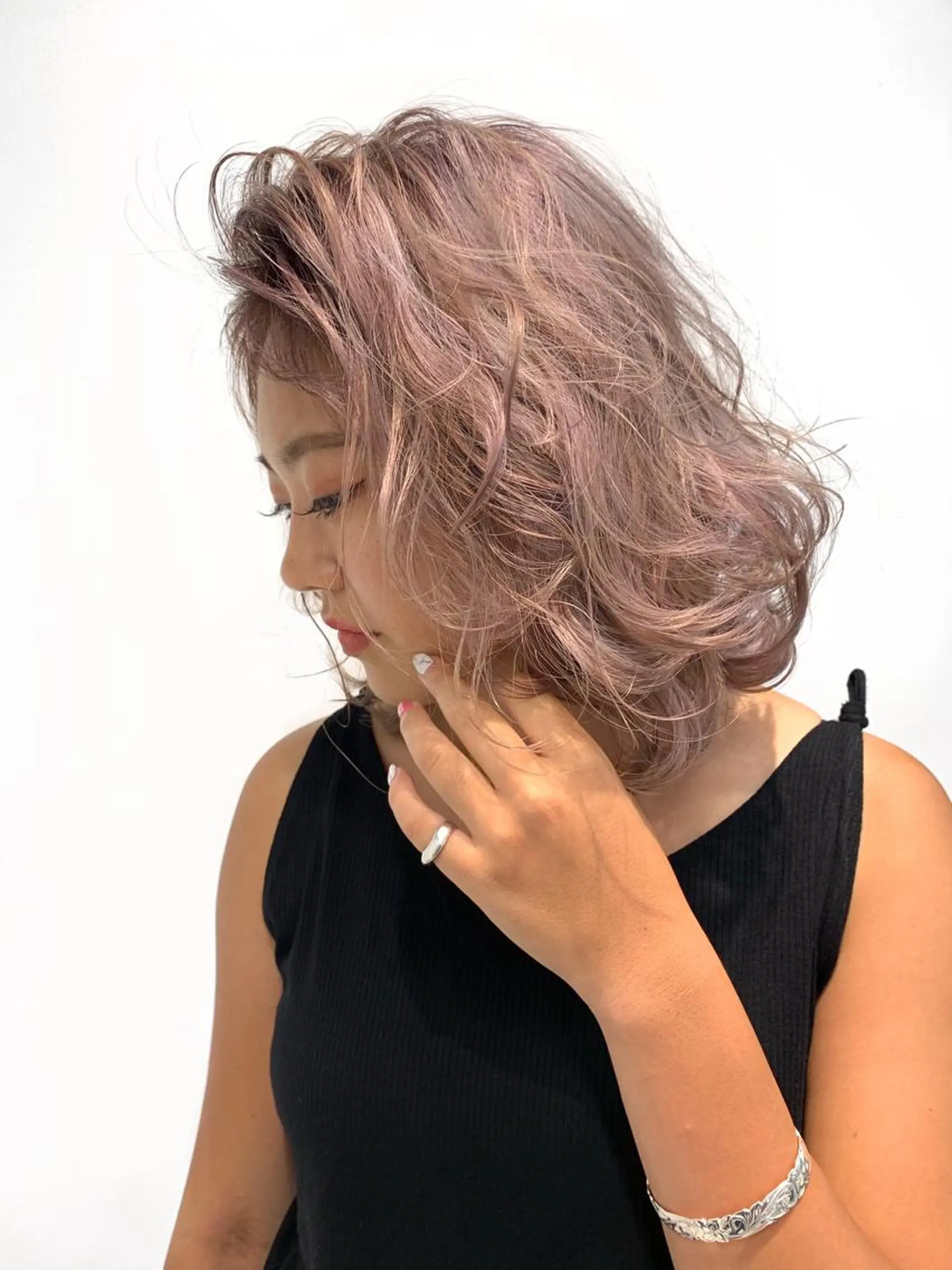 ミディアム アッシュ カット ヘアカラー トリートメント ヘッドスパ 🌿海外Style・ KOHEIのヘアスタイル