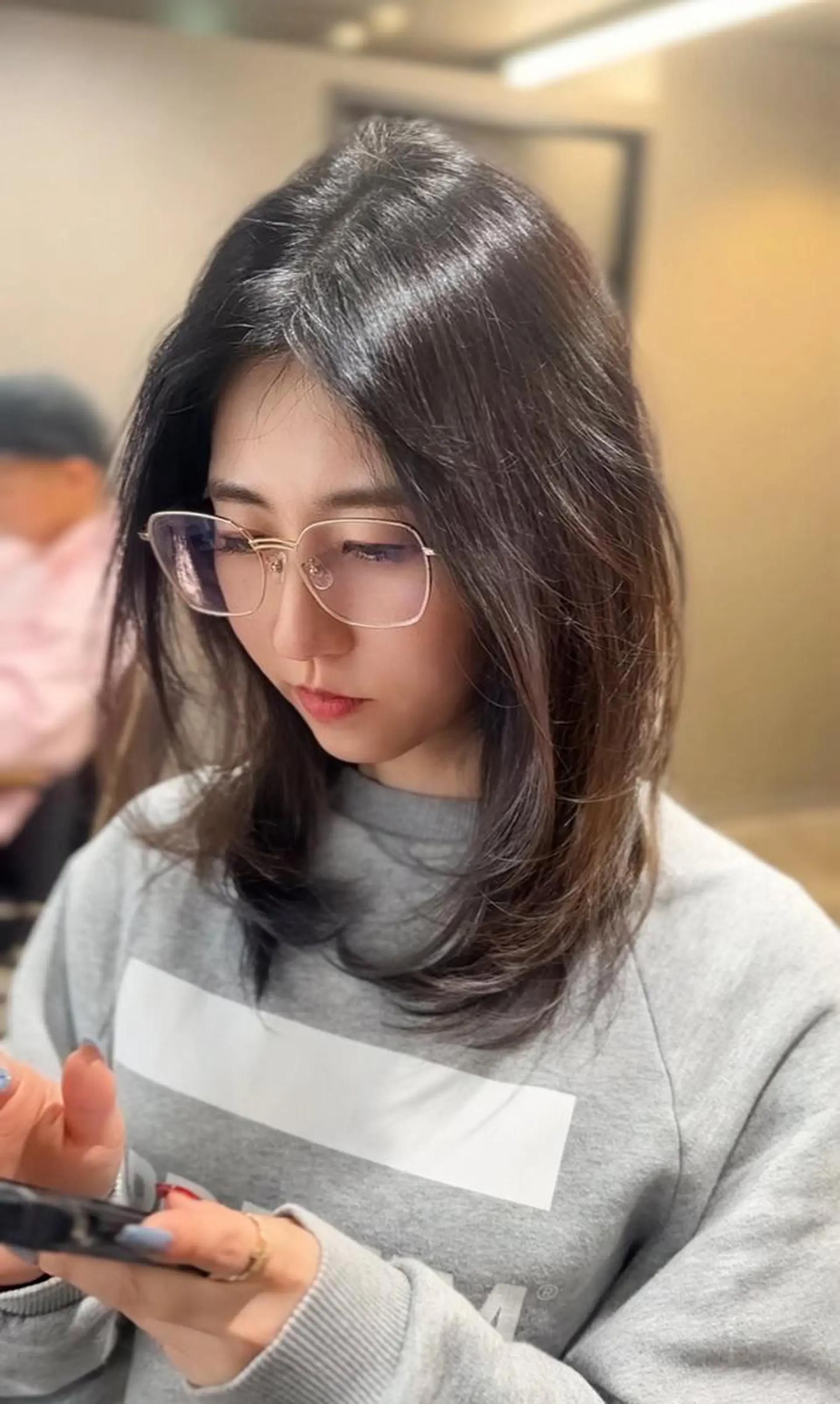 ミディアム カット ヘアカラー トリートメント TAKA|名駅| 清潔感×上品垢抜けのヘアスタイル