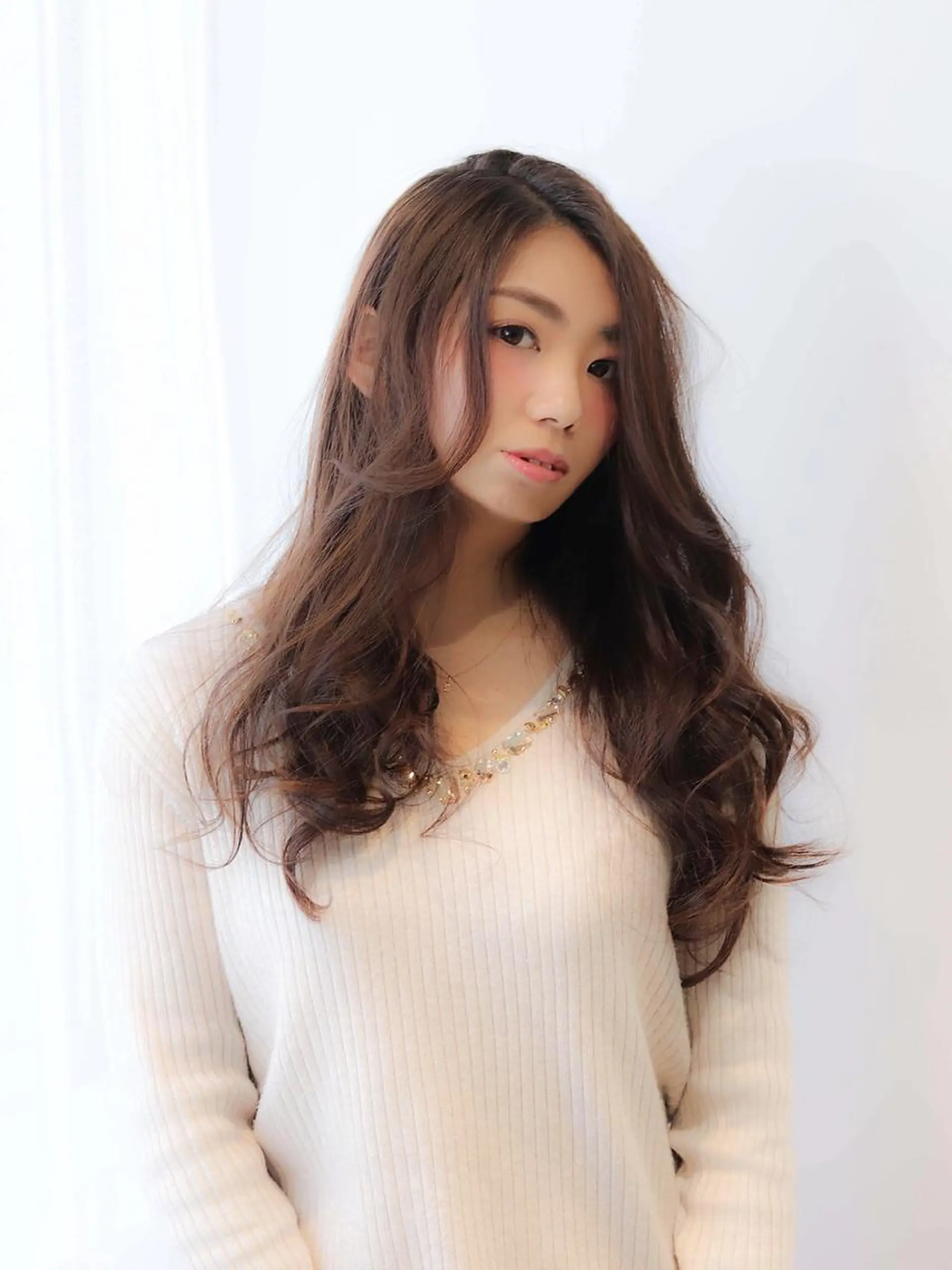 ロング カラー バレイヤージュ 黒髪 グラデーションカラー グレージュ ハイライトカラー 髪質改善🌈縮毛矯正 荻原　達矢のヘアスタイル