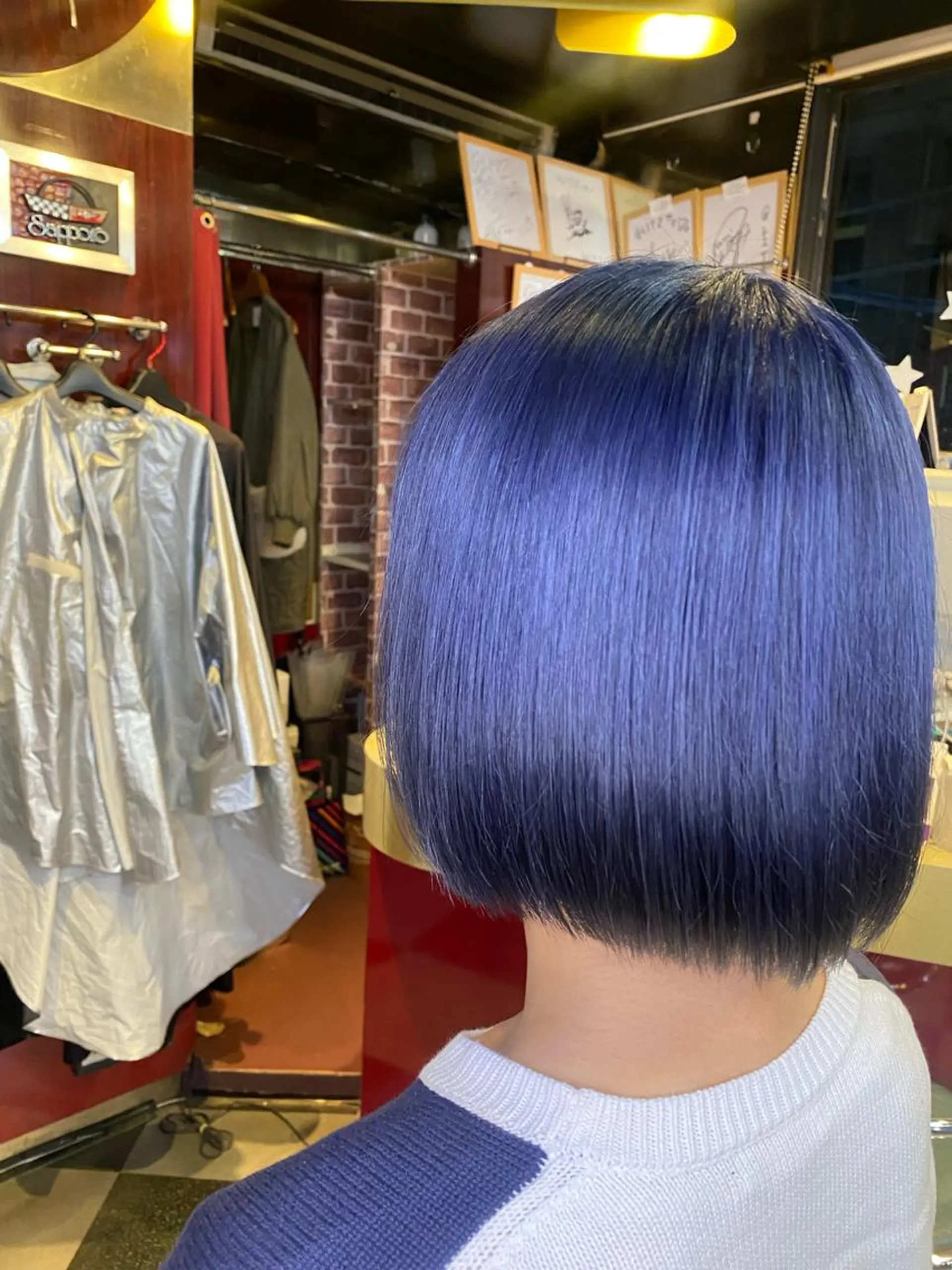 ショート カラー レイヤーカット/ カラー/長谷恵花のヘアスタイル