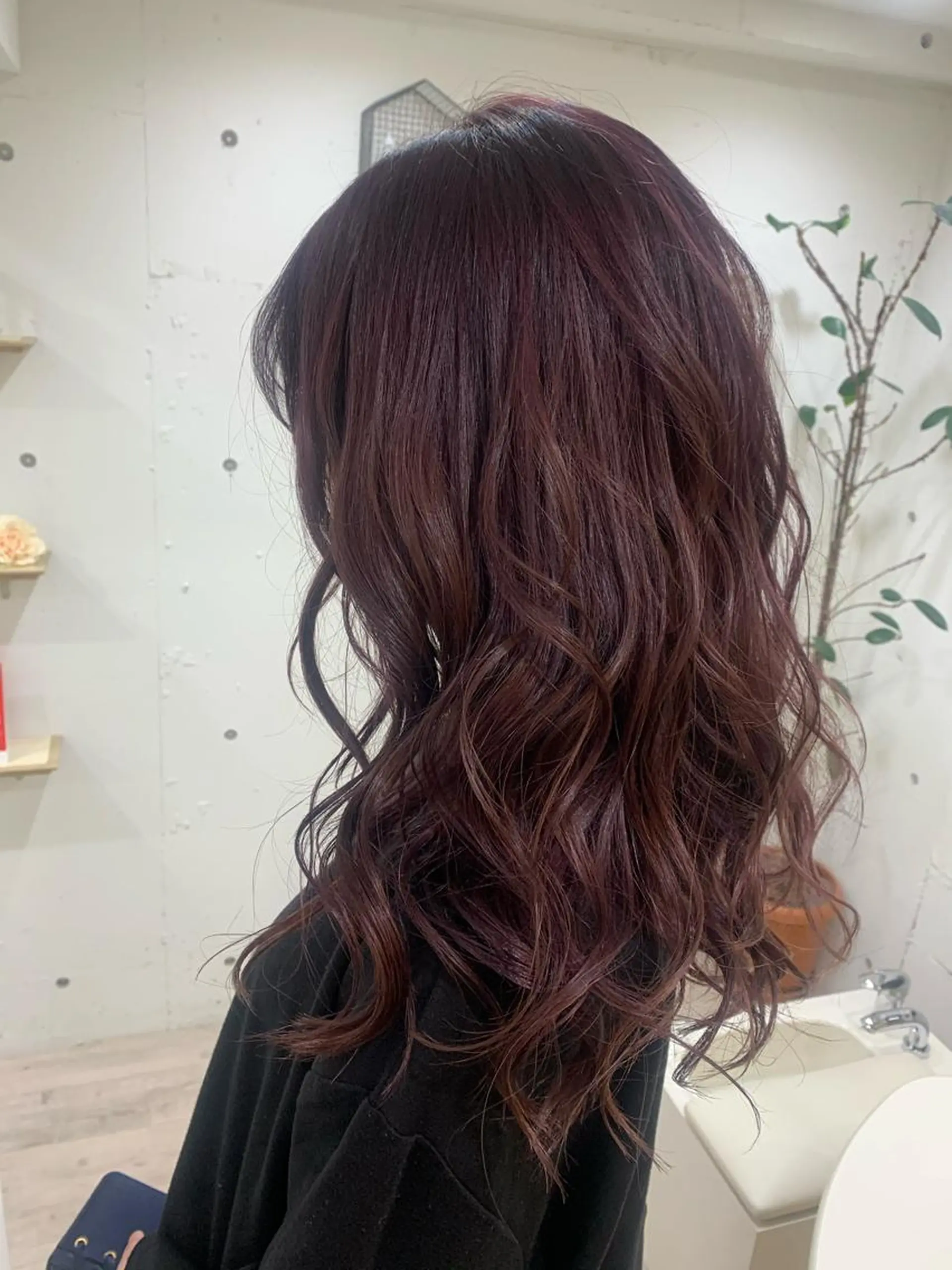 ロング カラー ブリーチ レッドカラー カット ヘアカラー トリートメント 🍑艶髪✖️暖色系 ✨momoka🍑のヘアスタイル