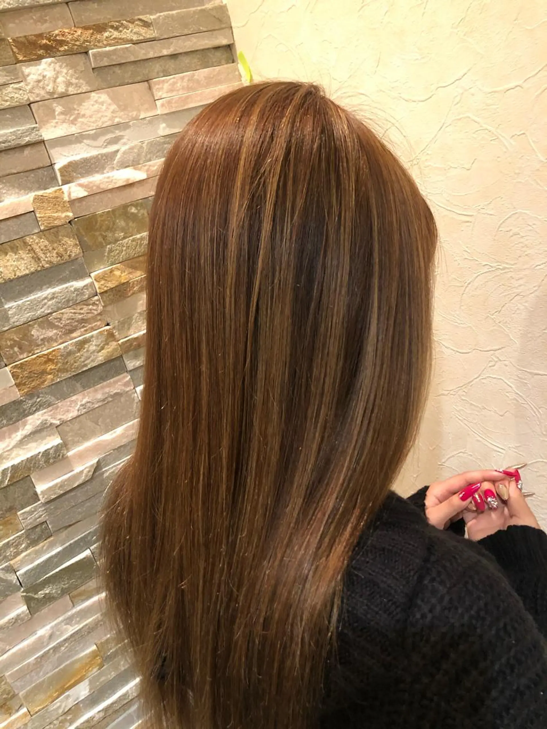 ロング カラー ハイライトカラー ハイライト カット ヘアカラー トリートメント SHIRATORI MITSUKIのヘアスタイル