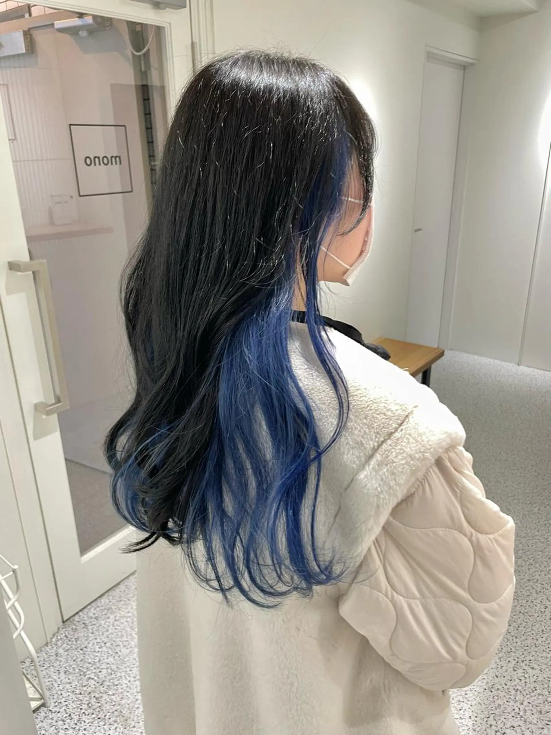 ロング カラー ブリーチ ブルーカラー ケアブリーチ インナーカラー GO TODAY SHARE SALON 原宿本店所属・ブリーチ/ハイトーン 艶カラー/ユリナのヘアスタイル