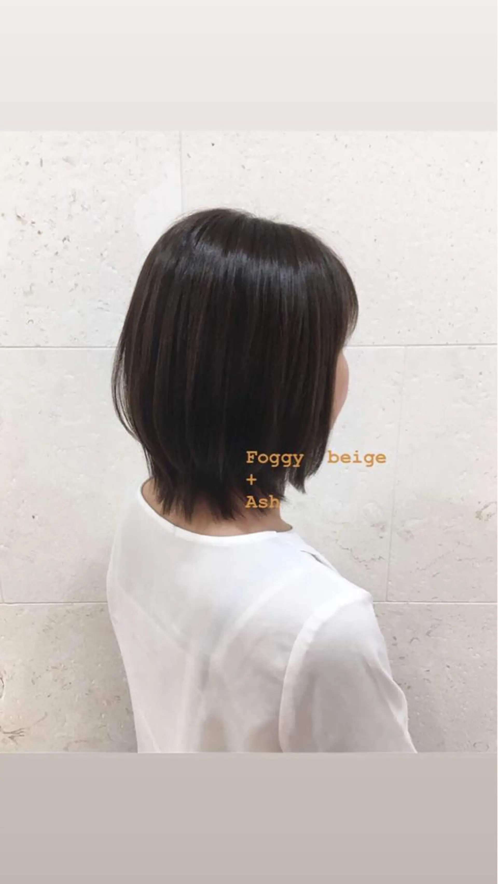 ショート カラー アッシュ ベージュカラー フォギーベージュ カット ヘアカラー トリートメント 斉藤 貴也のヘアスタイル