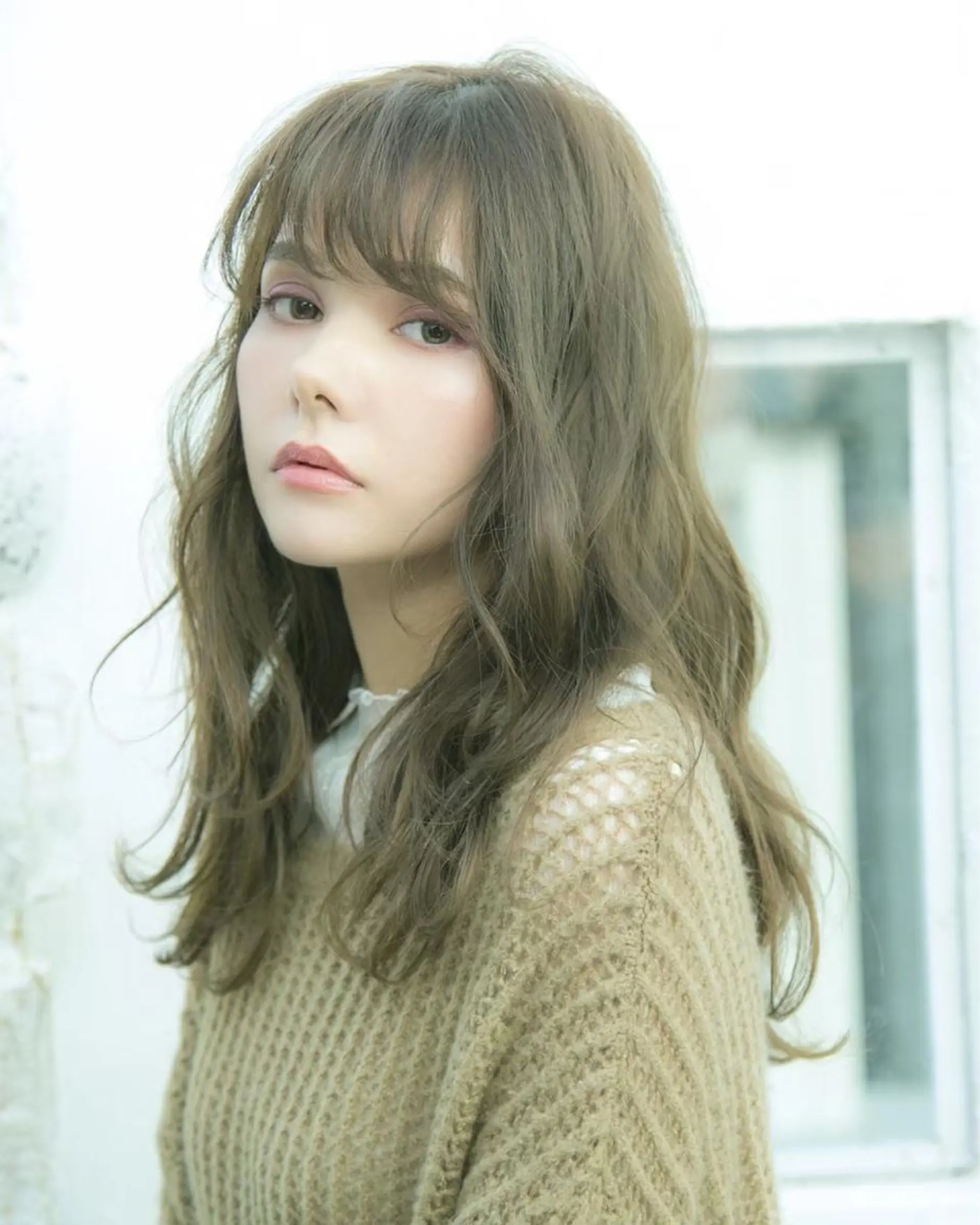 ロング カラー カット ヘアカラー トリートメント Akane レイヤー/艶カラーのヘアスタイル