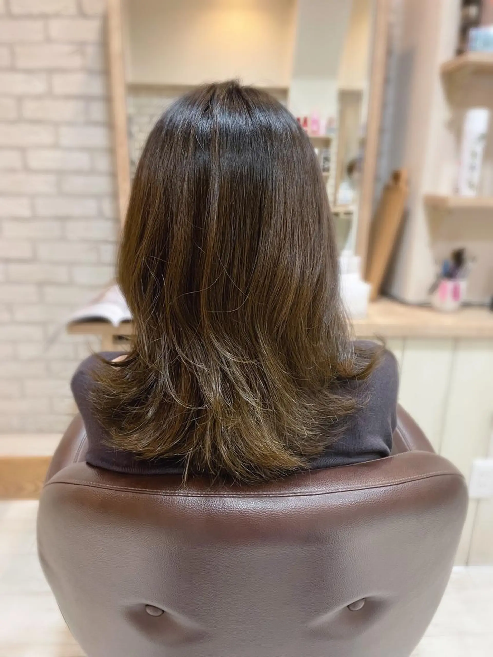 セミロング 清水 有実子のヘアスタイル