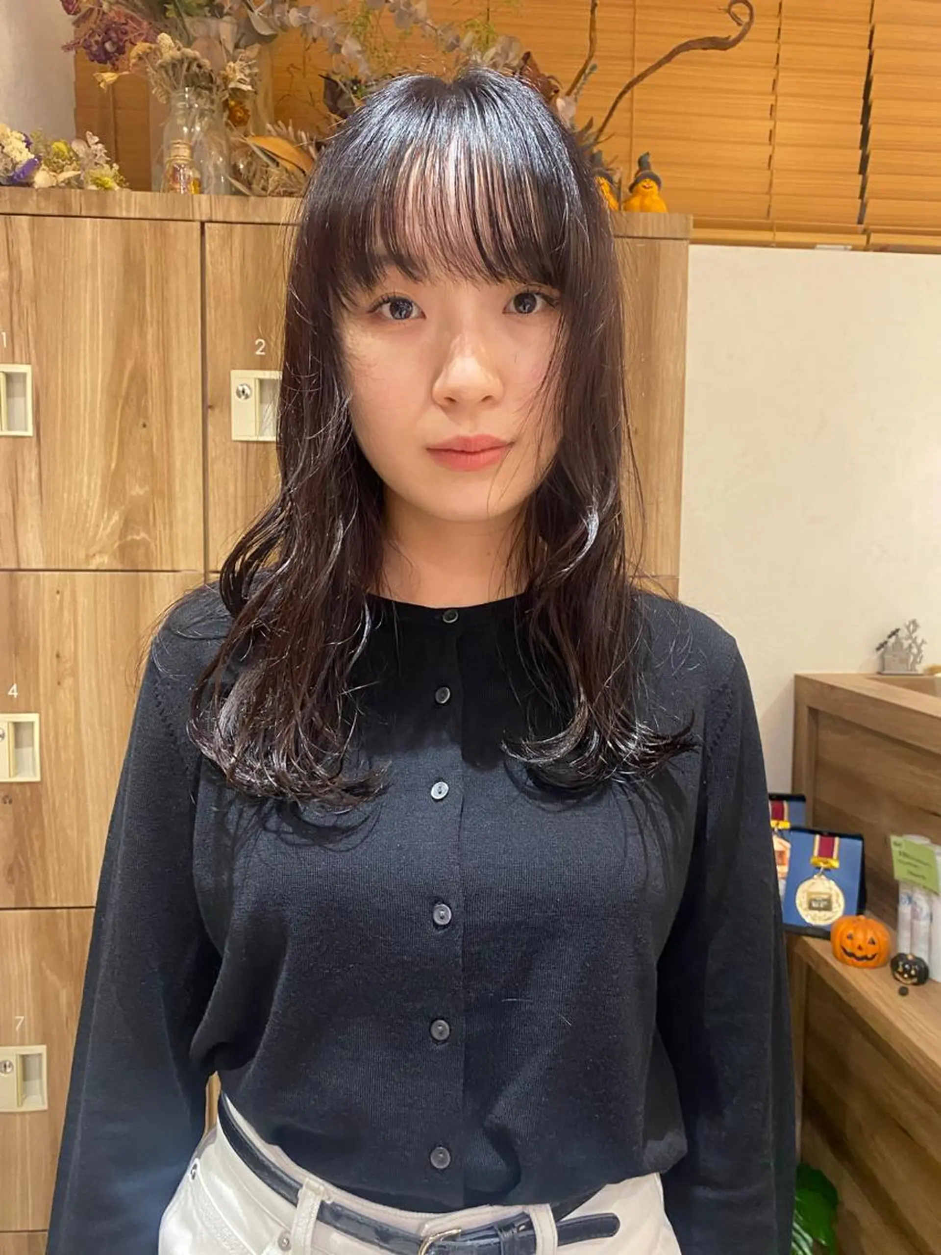 セミロング カラー 黒髪 ラベンダーカラー カット ヘアカラー パーマ指名No1 /namiのヘアスタイル