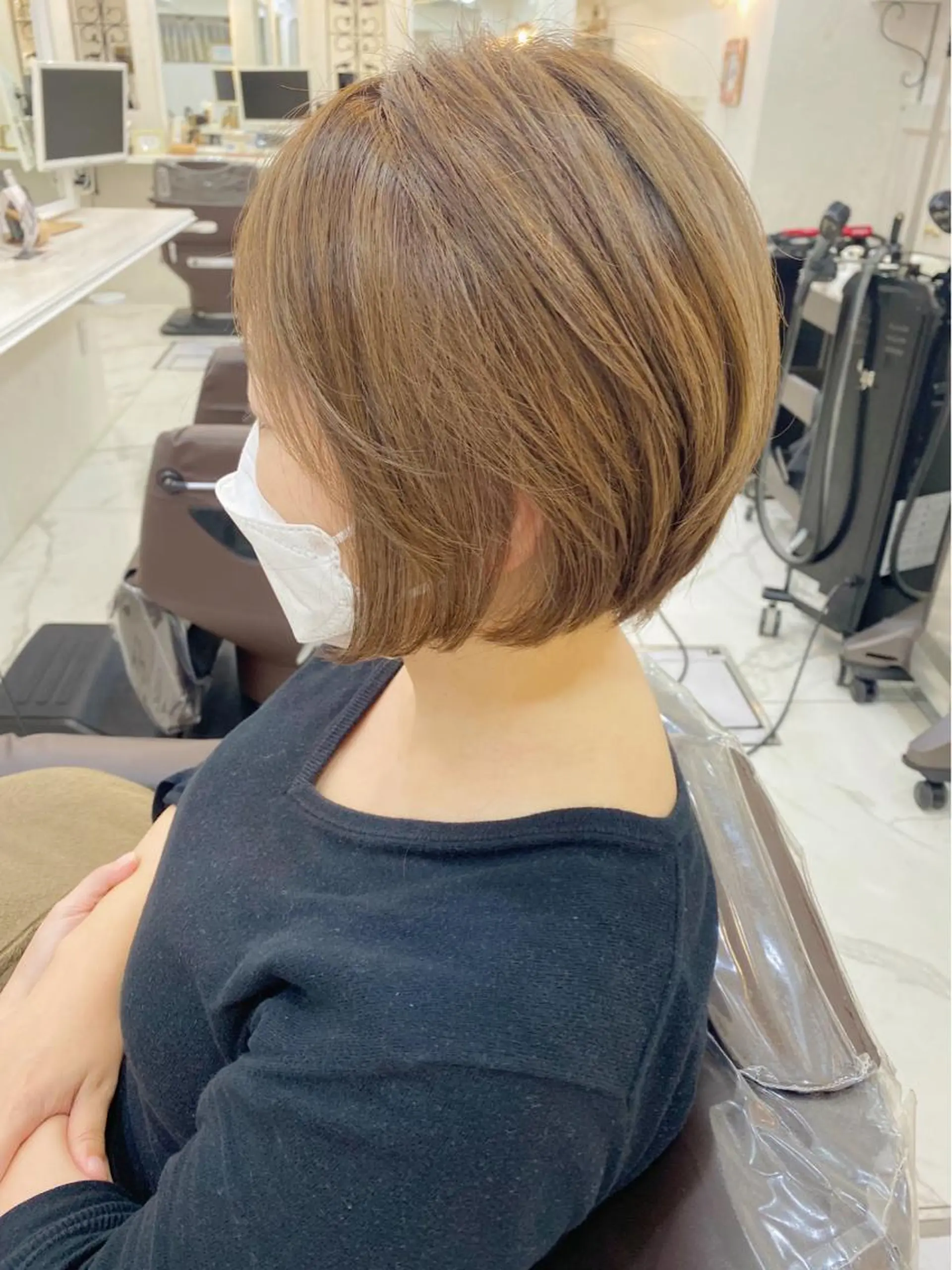 ショート カラー shanti 渡辺新也✂️のヘアスタイル