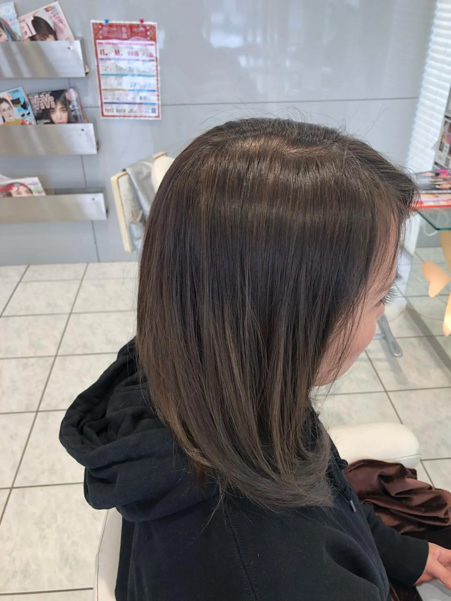 ロング カラー ハイライトカラー ハイライト クーポン お試し価格有り！のヘアスタイル