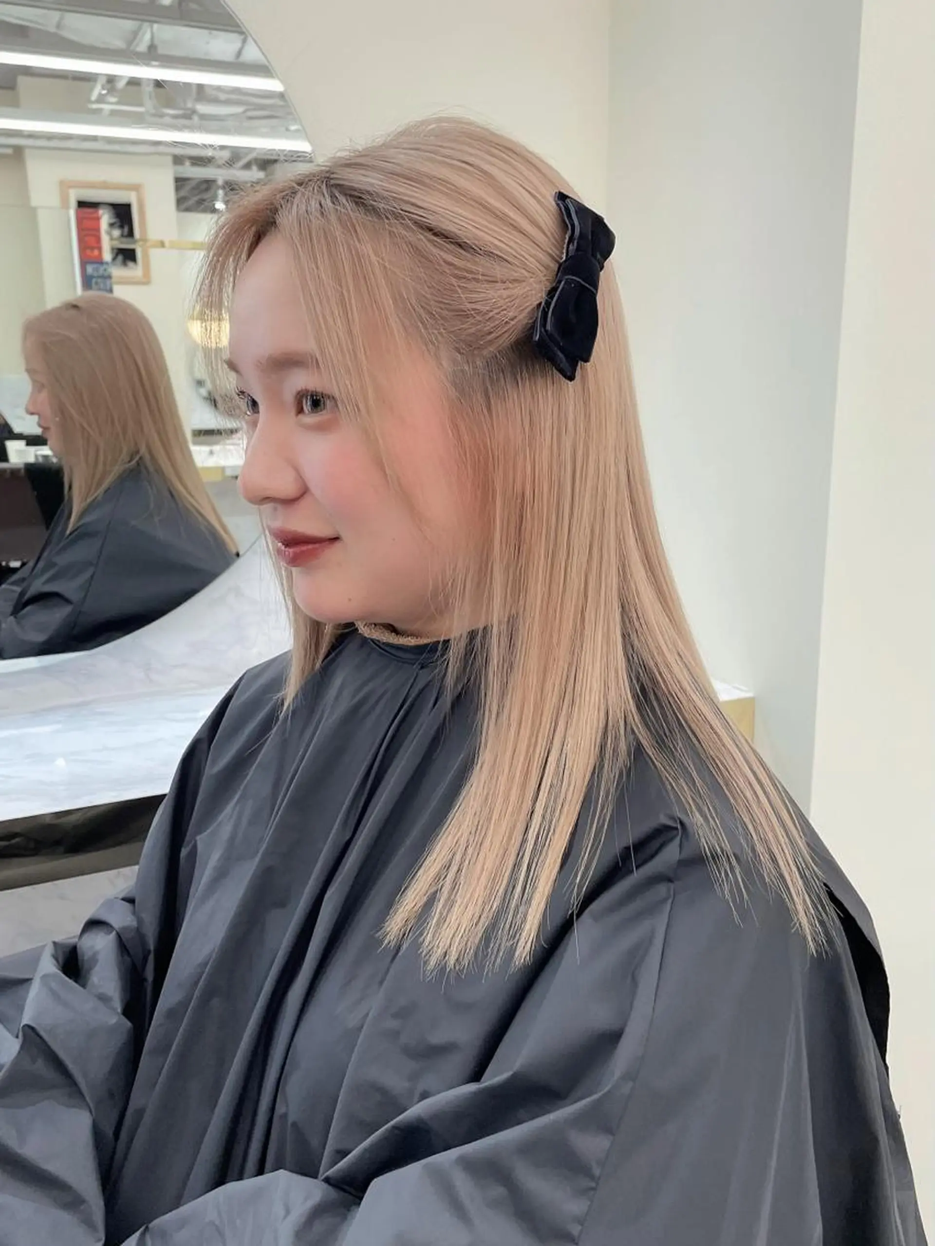 セミロング カラー ヘアアレンジ maoブリーチ無し 似合わせカラーのヘアスタイル