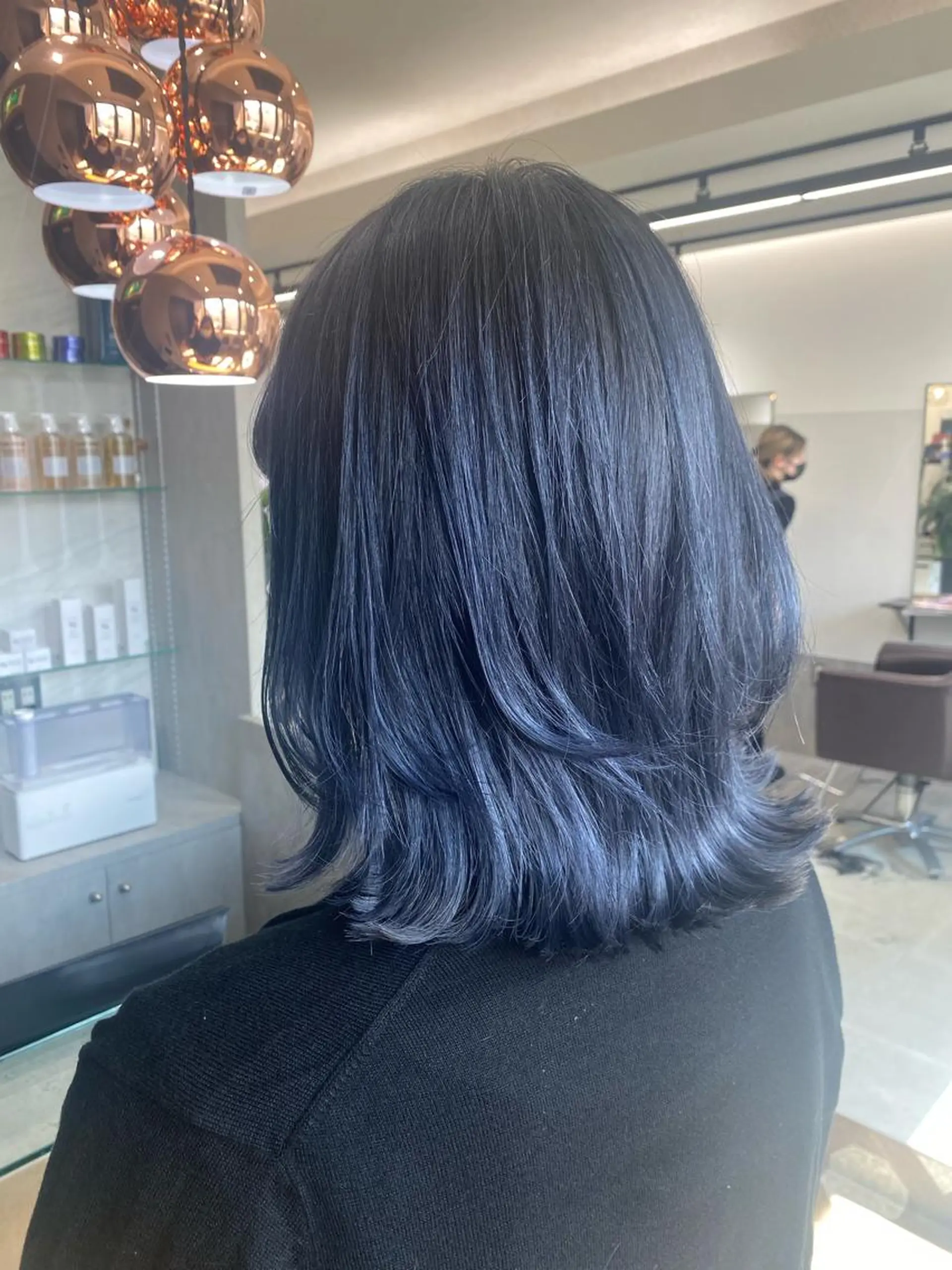 ミディアム カラー ブリーチ グレージュ ハイトーンカラー ラベンダーカラー ネイビーカラー jill by gisel＿奥家のヘアスタイル