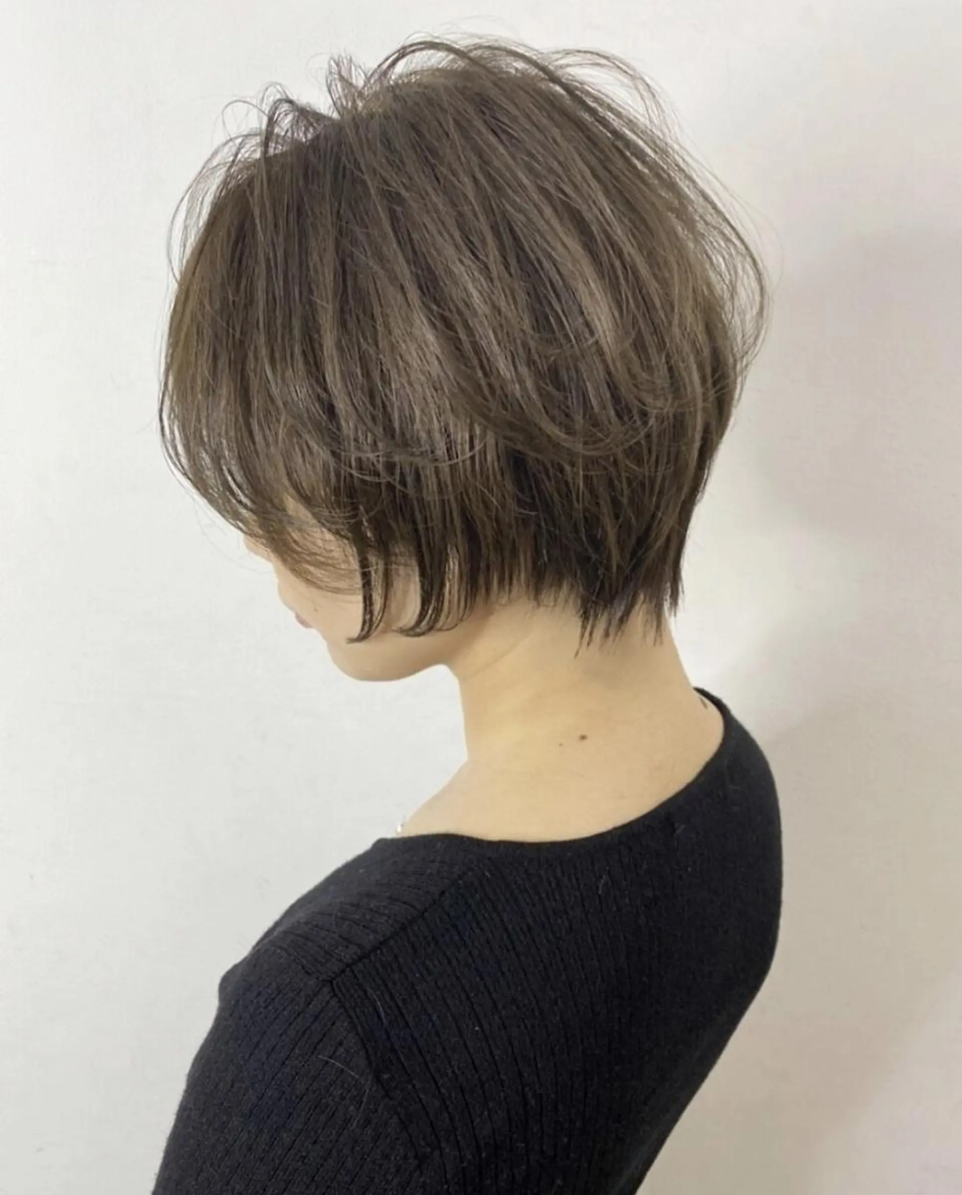 ショート ヘアカラー SOURCE 天王寺のヘアスタイル