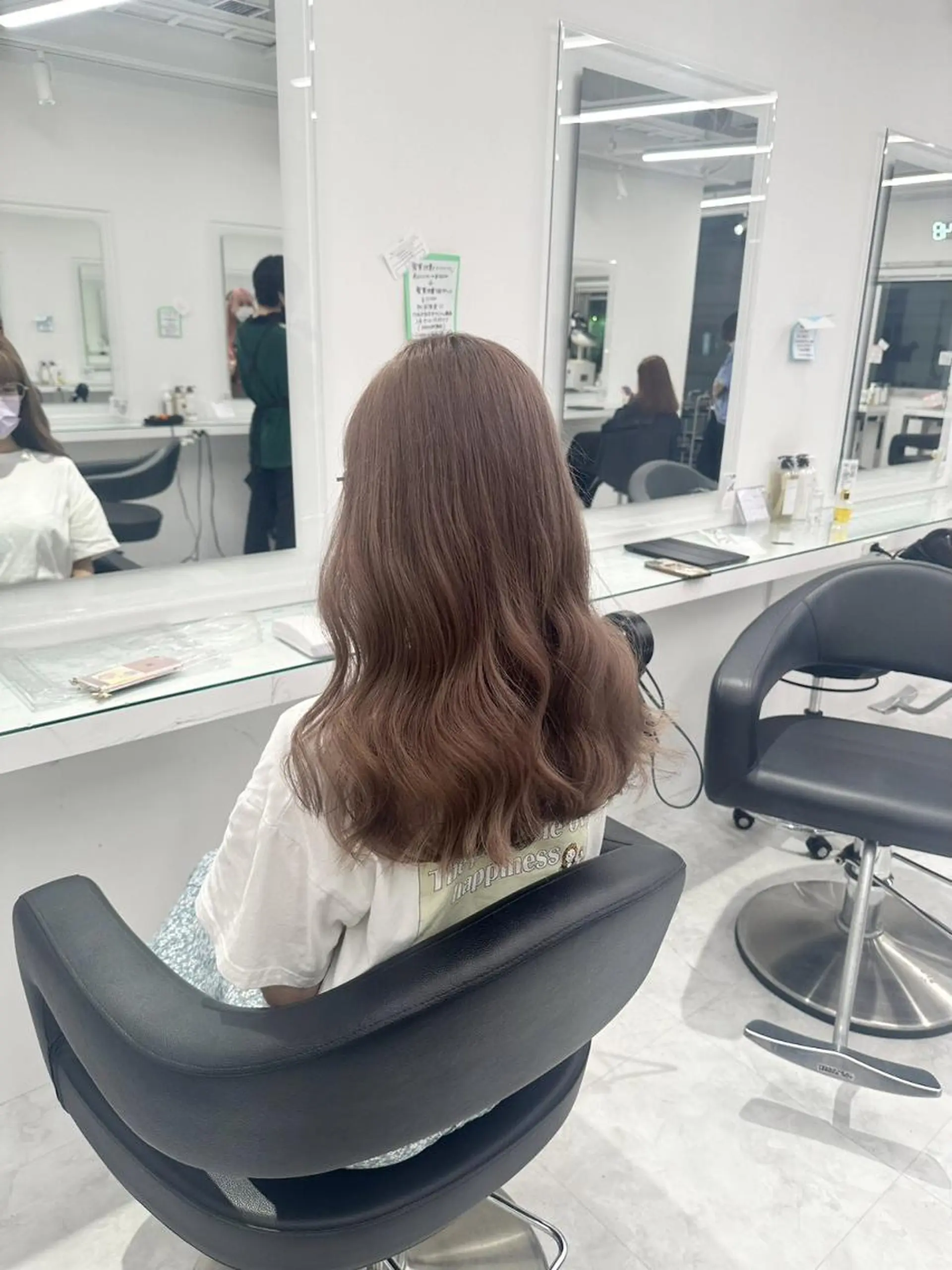 カラー 淡めベージュ🤎ショ ート🤎Kiyokaのヘアスタイル