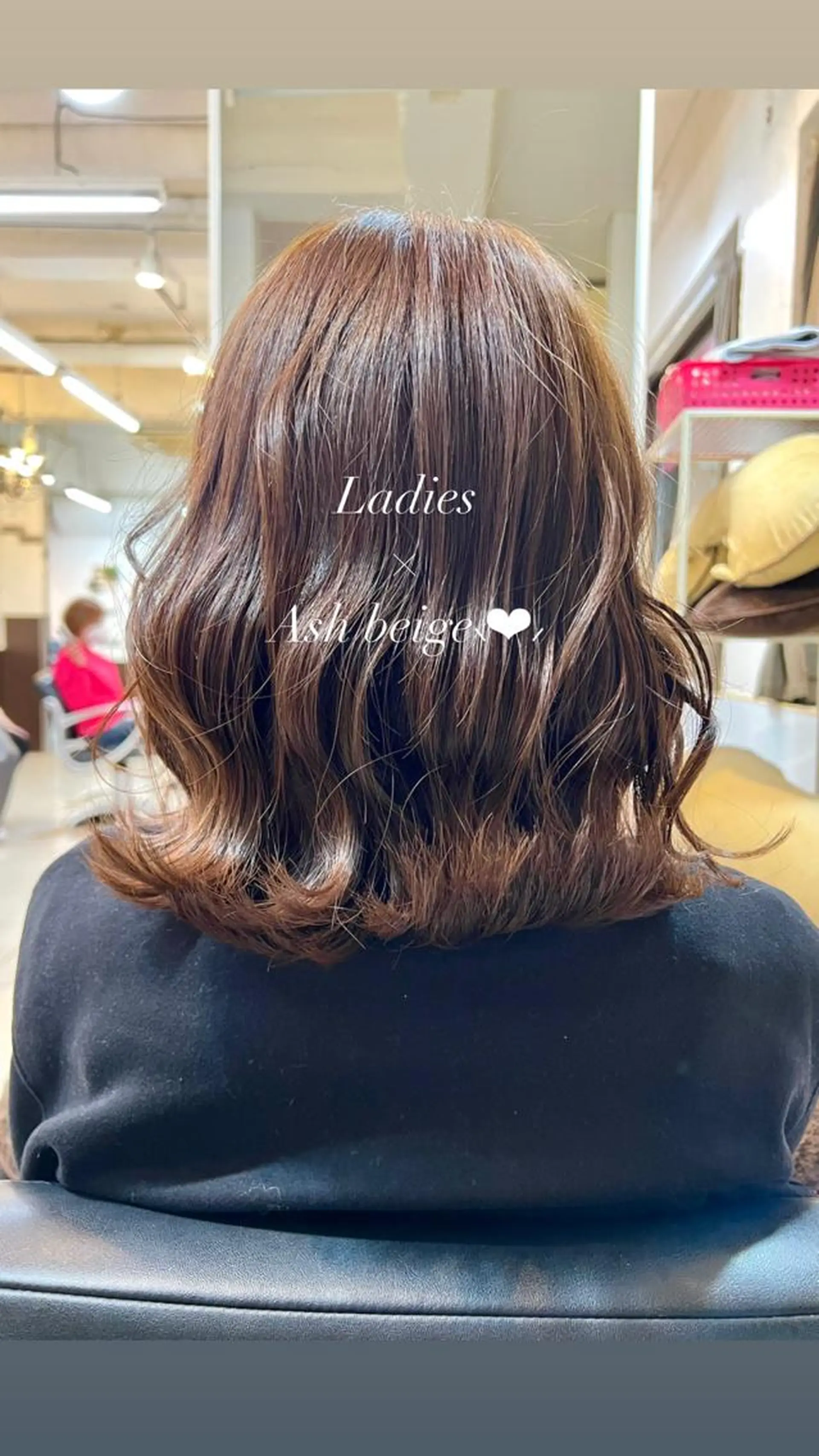 セミロング カラー アッシュ ベージュカラー 大人女性ぼかし メンズ強化🦙平作のヘアスタイル