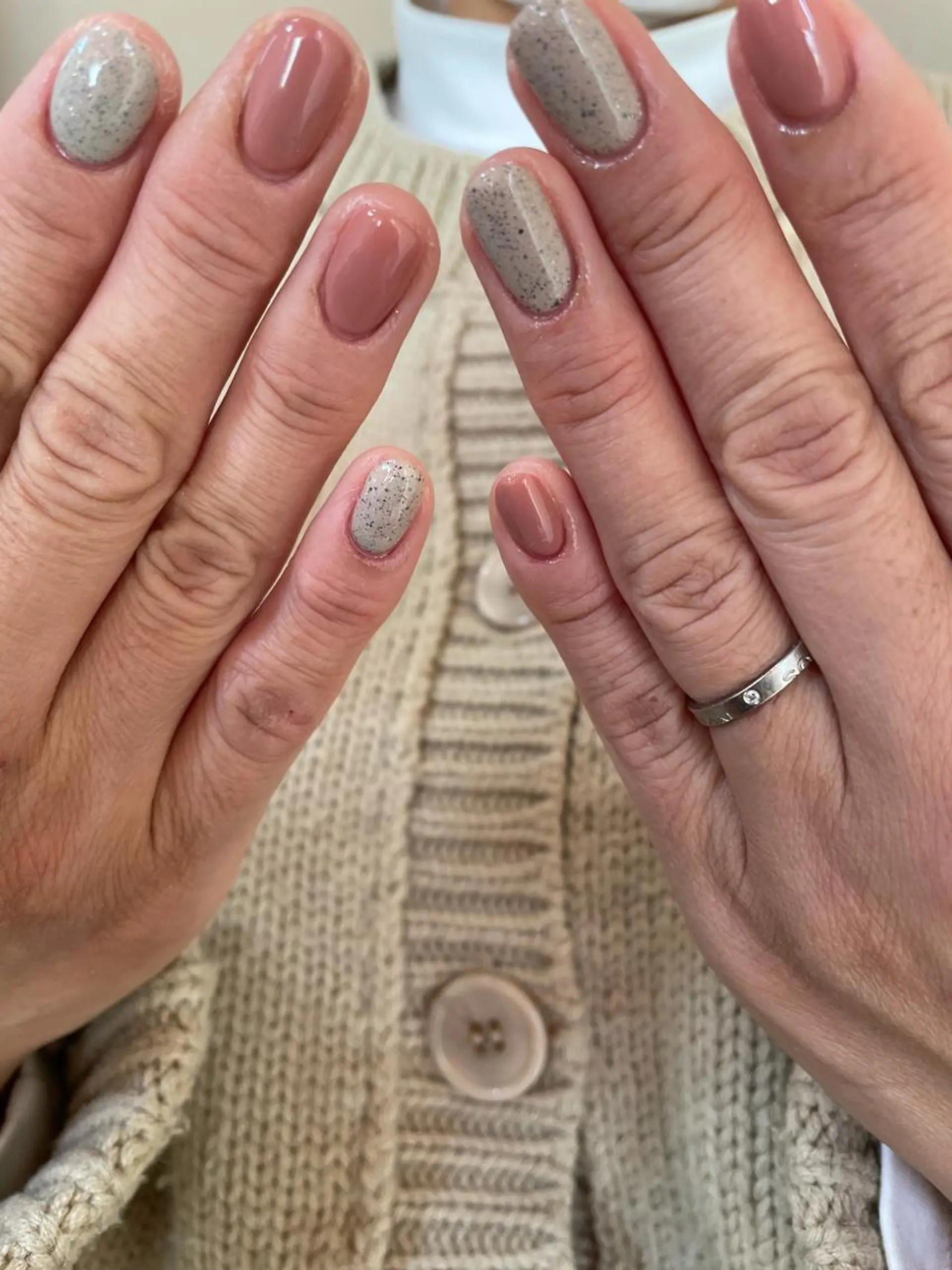 ネイル ワンカラーネイル Salon GIGI Nail所属・salon GIGINailの眉毛・アイブロウイメージ