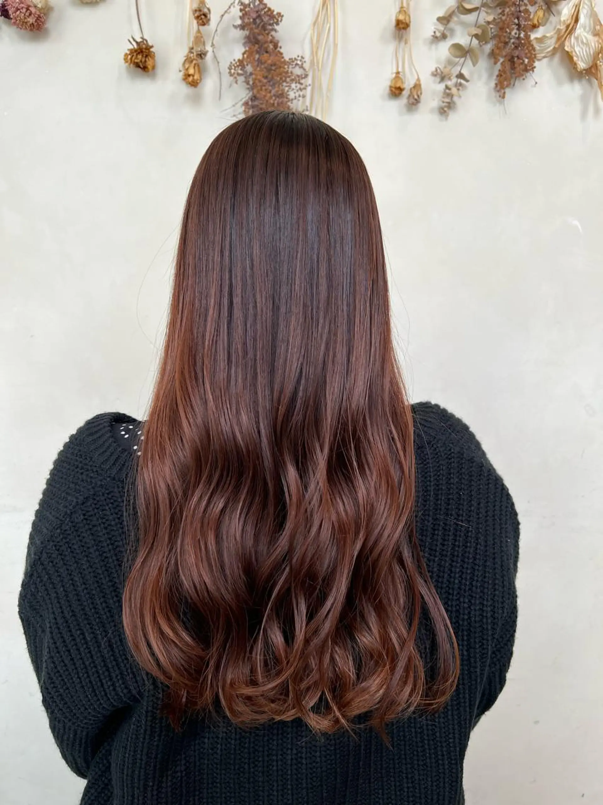 ロング シャンプーボーイセントラル所属・ミウラフウキ 髪質改善のヘアスタイル